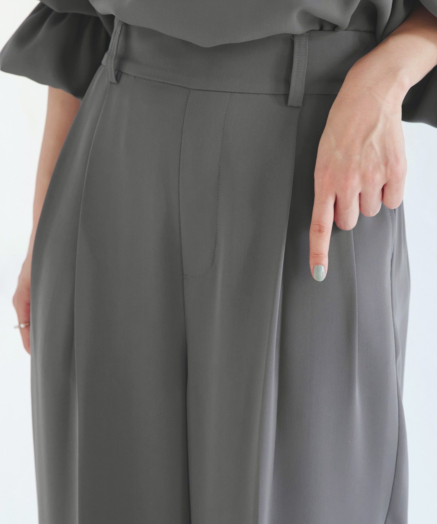 RUIRUE BOUTIQUE RUIRUE BOUTIQUE 華麗套裝裙 透明氣球上衣/半寬褲