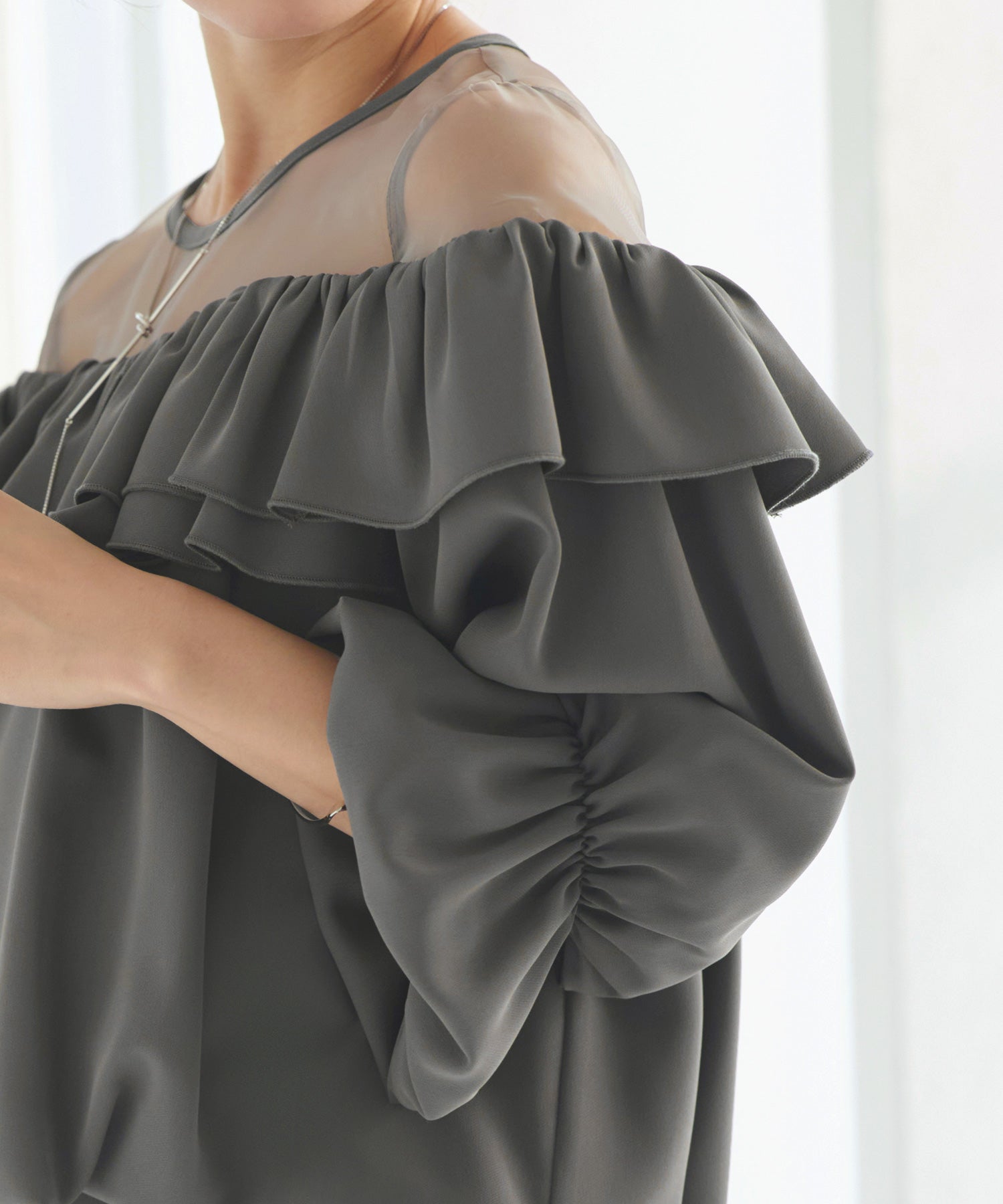 RUIRUE BOUTIQUE RUIRUE BOUTIQUE 華麗套裝裙 透明氣球上衣/半寬褲