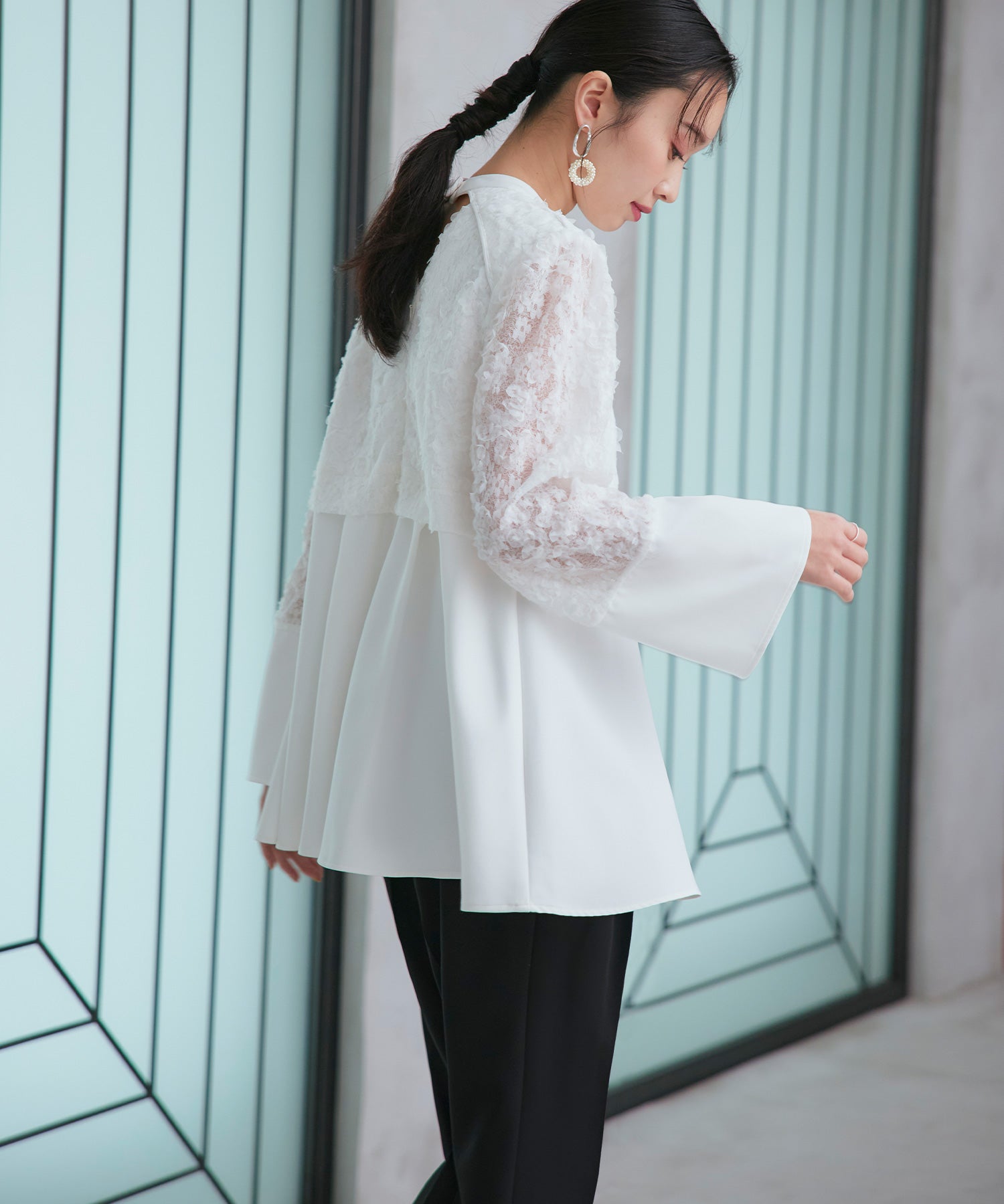 RUIRUE BOUTIQUE 婚禮禮服 彈性 可洗 ｜ 華麗 套裝 禮服 立體蕾絲 上衣 / 錐形褲 ｜ 美腿 伴娘禮服 派對禮服