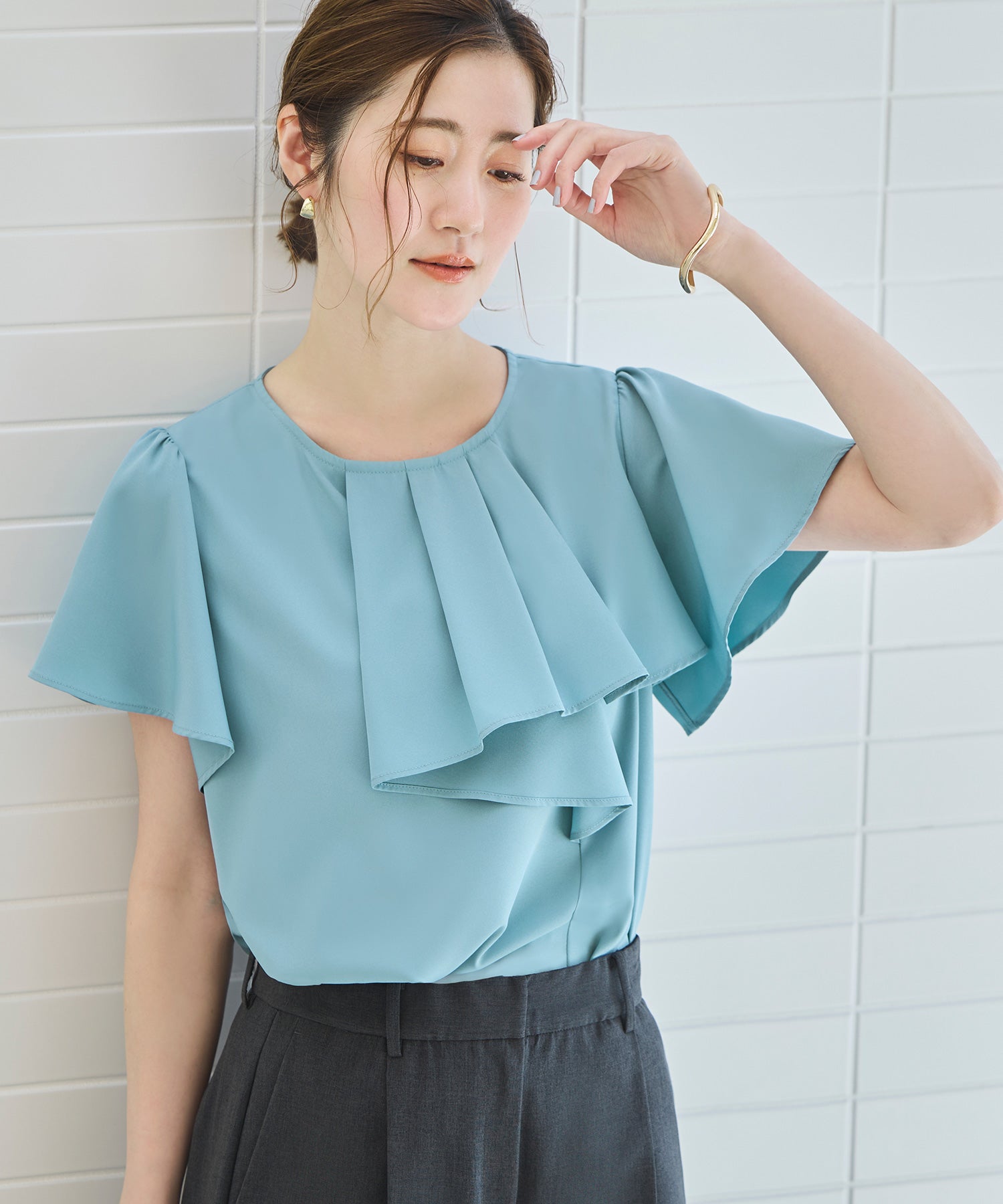 ルイルエブティック RUIRUE BOUTIQUE 【洗える】アシンメトリーフリルブラウス