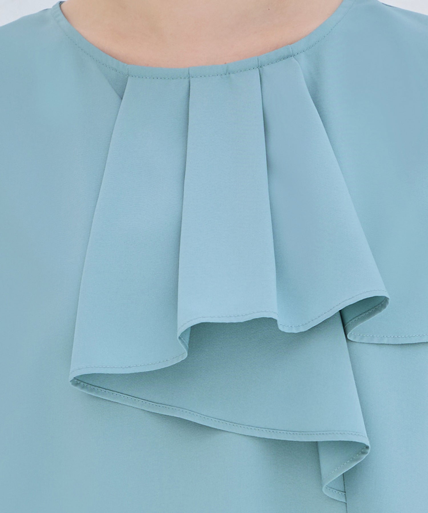 ルイルエブティック RUIRUE BOUTIQUE 【洗える】アシンメトリーフリルブラウス