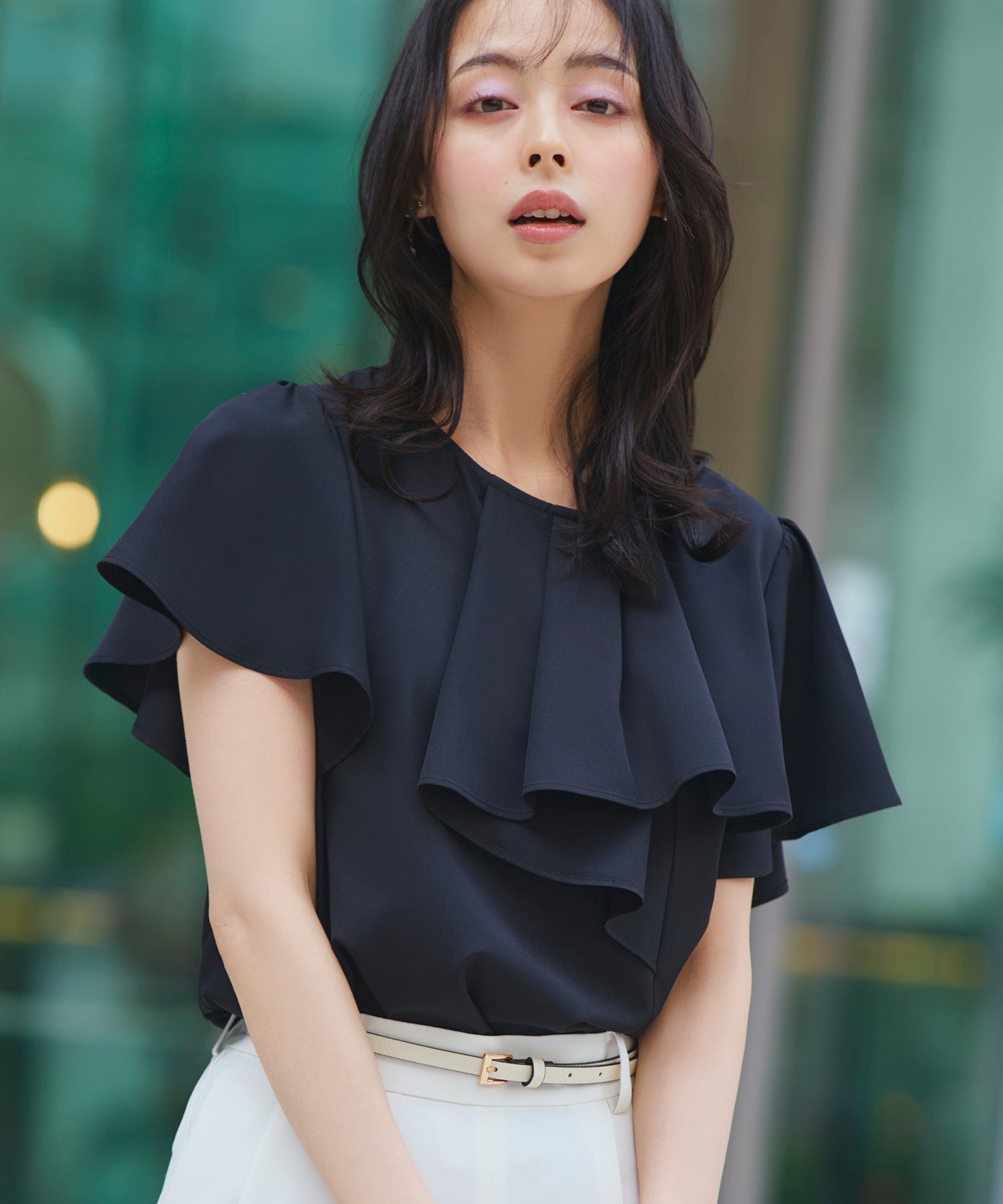 ルイルエブティック RUIRUE BOUTIQUE 【洗える】アシンメトリーフリルブラウス