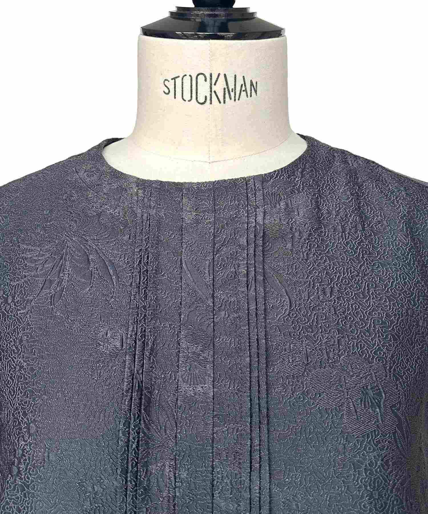 ルイルエブティック RUIRUE BOUTIQUE 襟付きシアージャカードギャザーフレアワンピース （ネイビー） ネイビー