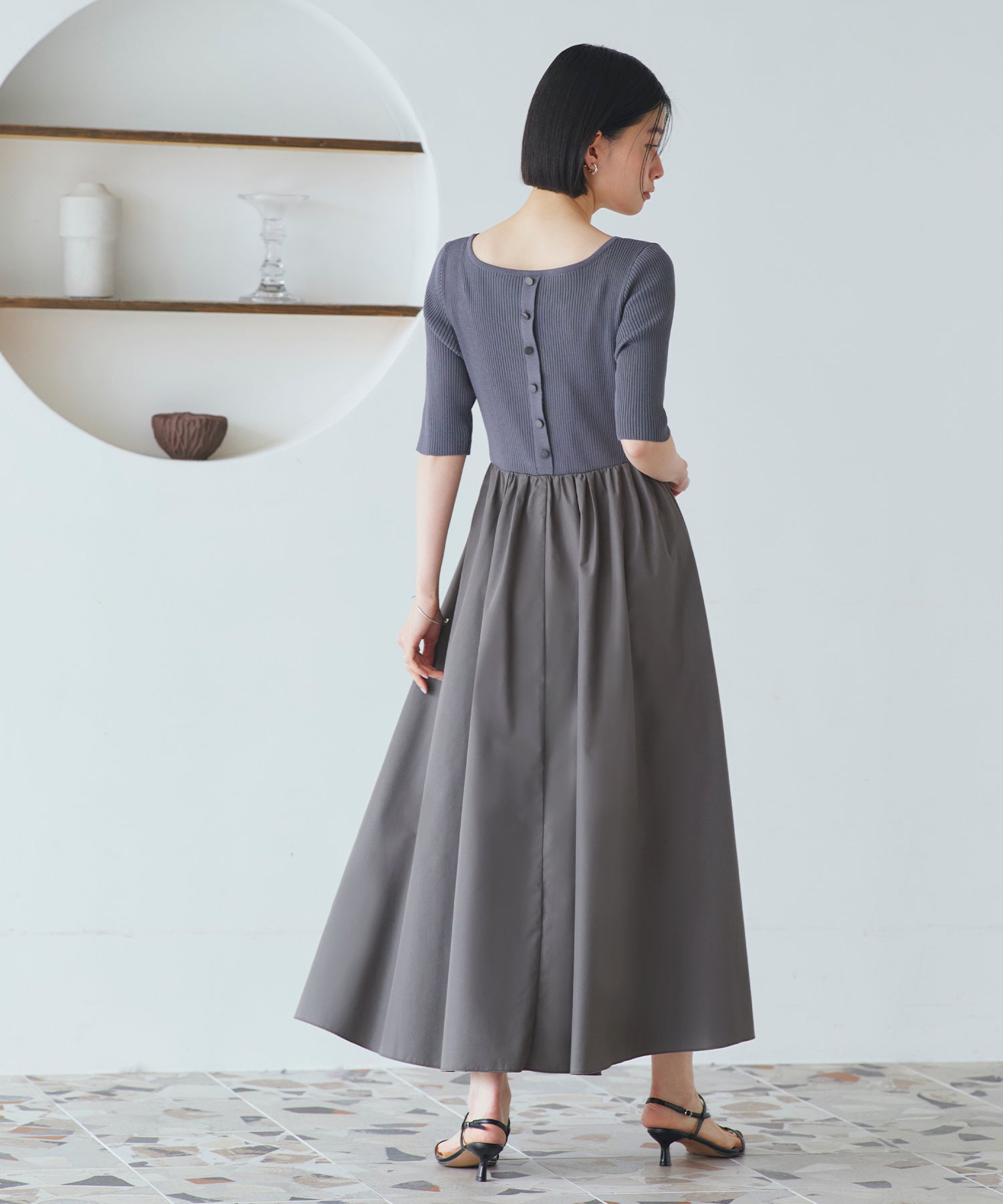 ルイルエブティック RUIRUE BOUTIQUE 洗える ストレッチ ｜ リブニット & ギャザースカート コンビワンピース ｜ レディース おしゃれ きれいめ 半袖 無地 オフィスカジュアル 通勤服 ニットワンピース （スチールグレー） スチールグレー