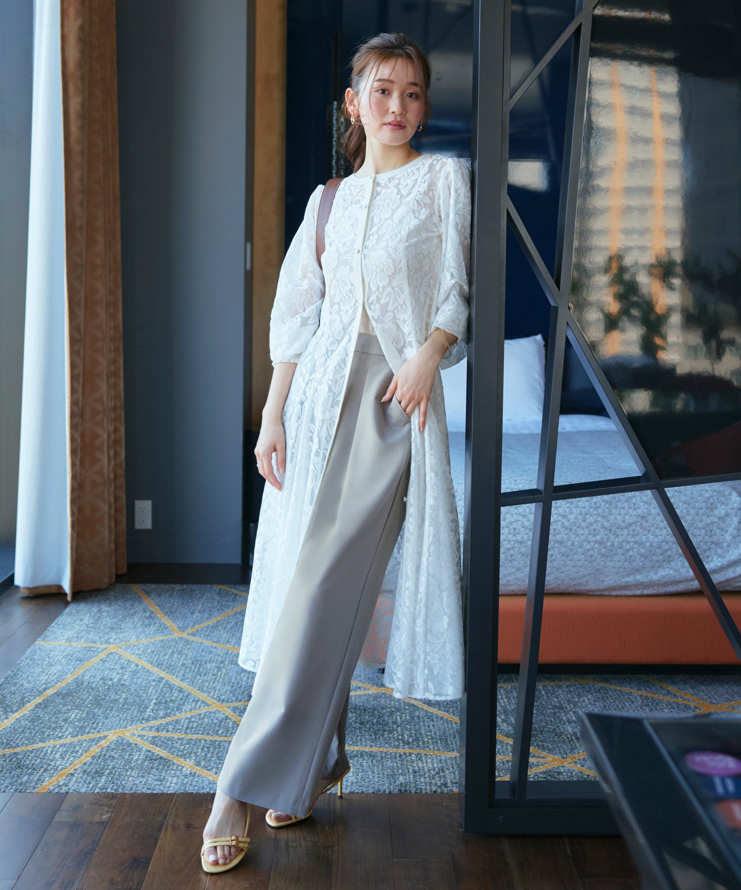 ルイルエブティック RUIRUE BOUTIQUE 洗える ｜ 前後 2WAY フレア レース ワンピース ＆ パンツ セットアップ ｜ レディース おしゃれ きれいめ オフィスカジュアル 通勤服 リゾート 夏コーデ （オフホワイト） オフホワイト
