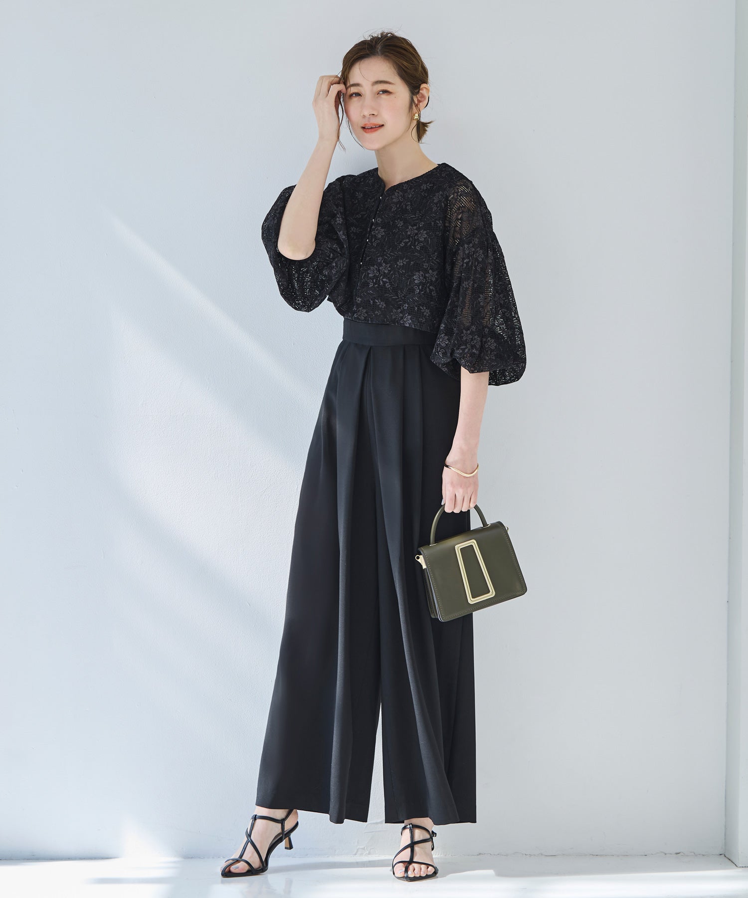 ルイルエブティック RUIRUE BOUTIQUE 洗える ｜ レース カーデ ＆ キーネック オールインワン セットアップ ｜ レディース おしゃれ きれいめ オフィスカジュアル 通勤服 夏コーデ パンツスーツ （ブラック） ブラック