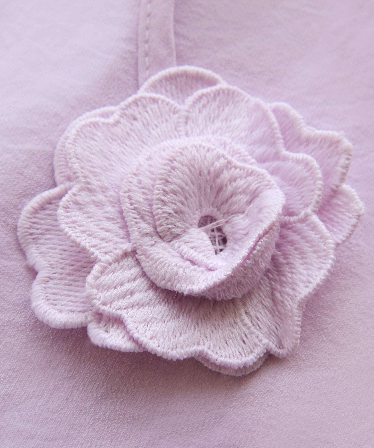 ルイルエブティック RUIRUE BOUTIQUE 【洗える】フラワーモチーフ シアーペプラムブラウス （ペールイエロー） ペールイエロー