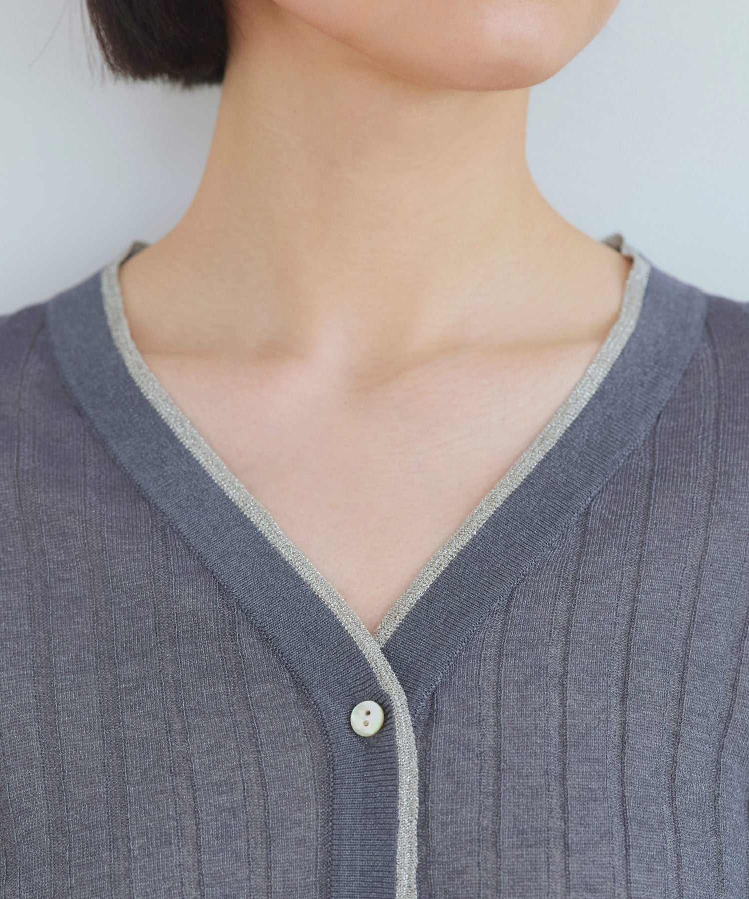 ルイルエブティック RUIRUE BOUTIQUE 洗える ストレッチ ｜ ラメ バイカラー シアー リブ カーデ ｜ レディース きれいめ 長袖 オフィスカジュアル 通勤服 サマーニット ニットトップス リブニット カーディガン （ホワイト） ホワイト