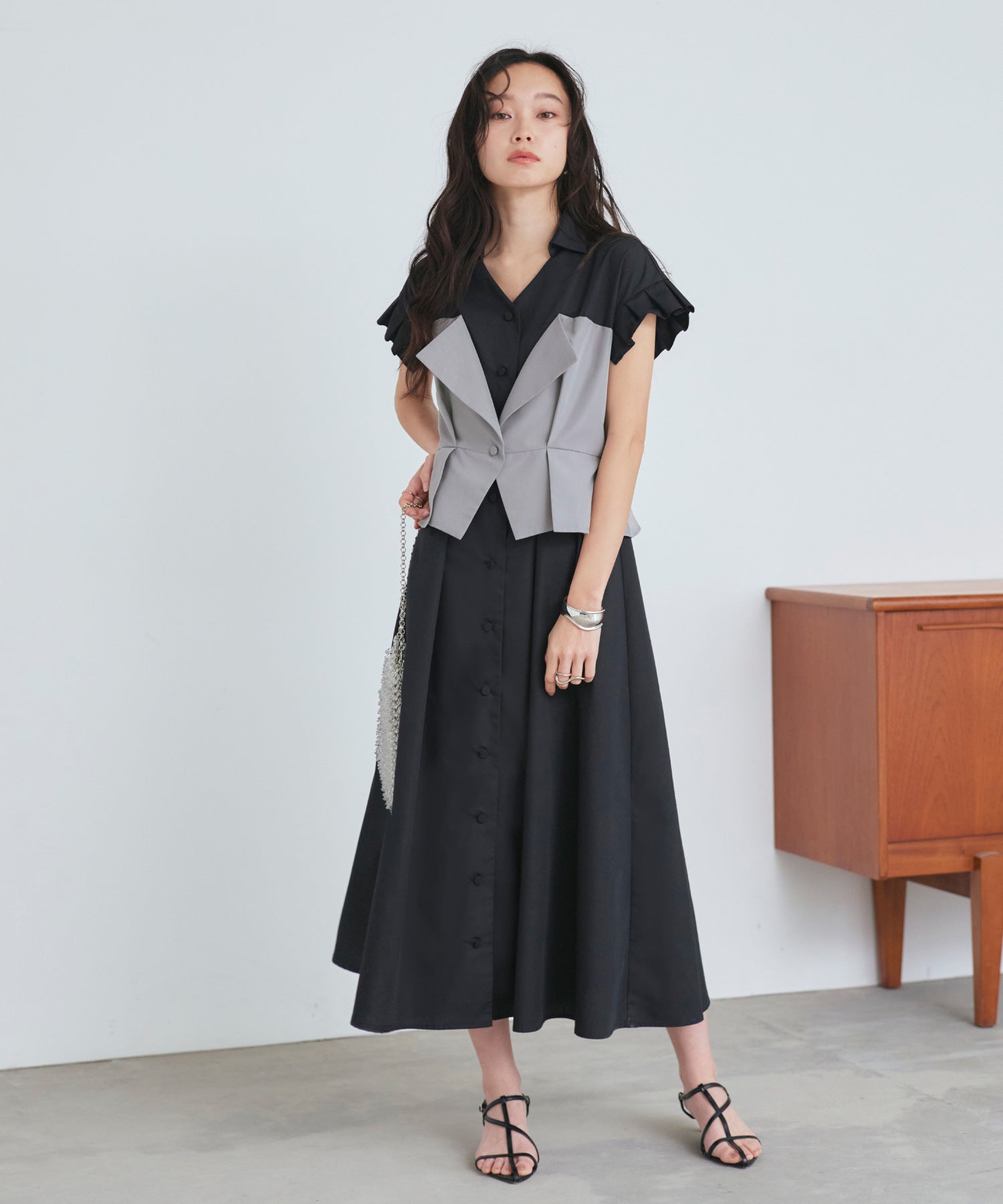 ルイルエブティック RUIRUE BOUTIQUE ビスチェ風バイカラーシャツワンピース （ブラック×グレー） ブラック×グレー