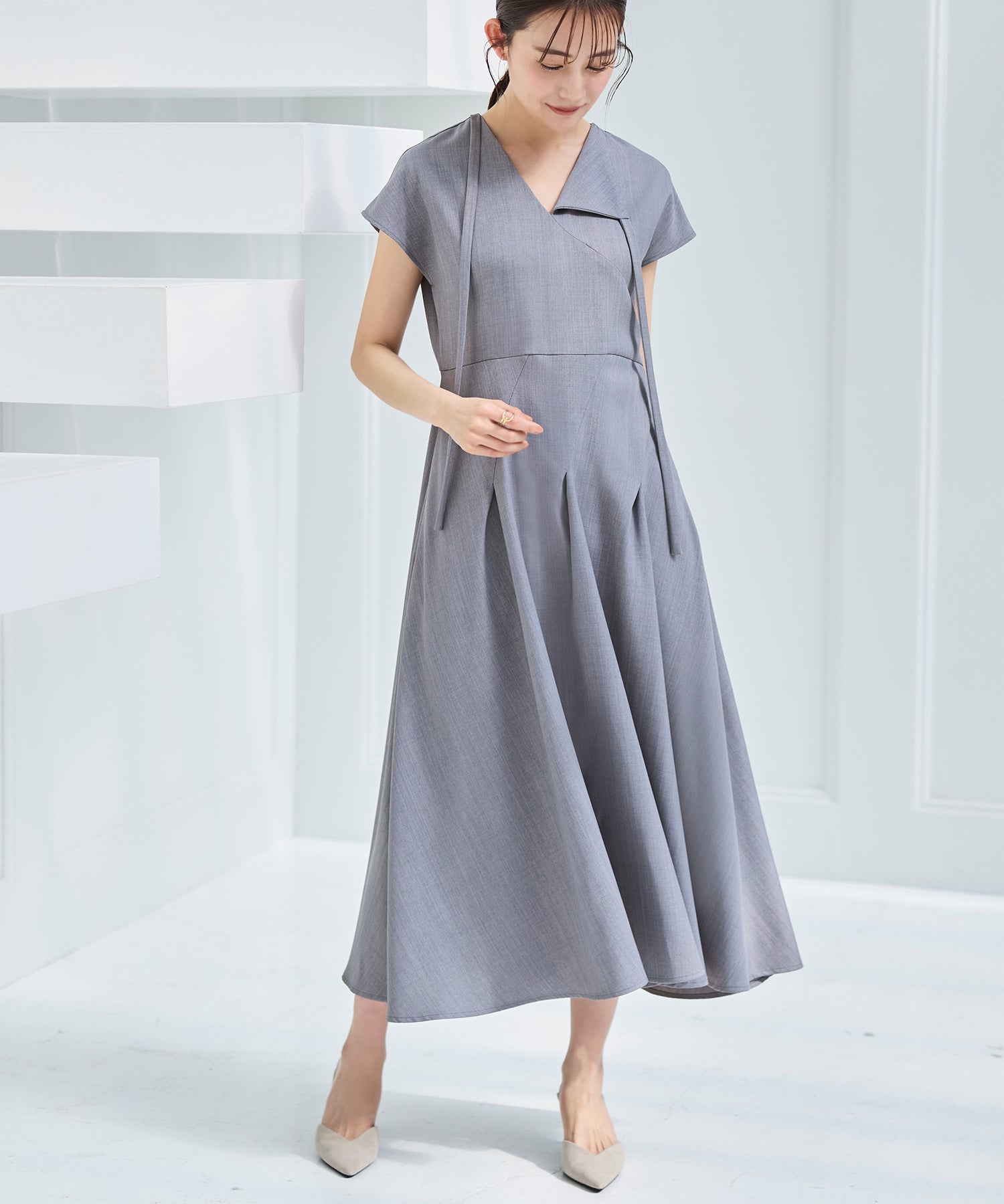 ルイルエブティック RUIRUE BOUTIQUE 【洗える】アシメタック フレアロングワンピース （ライトグレー） ライトグレー