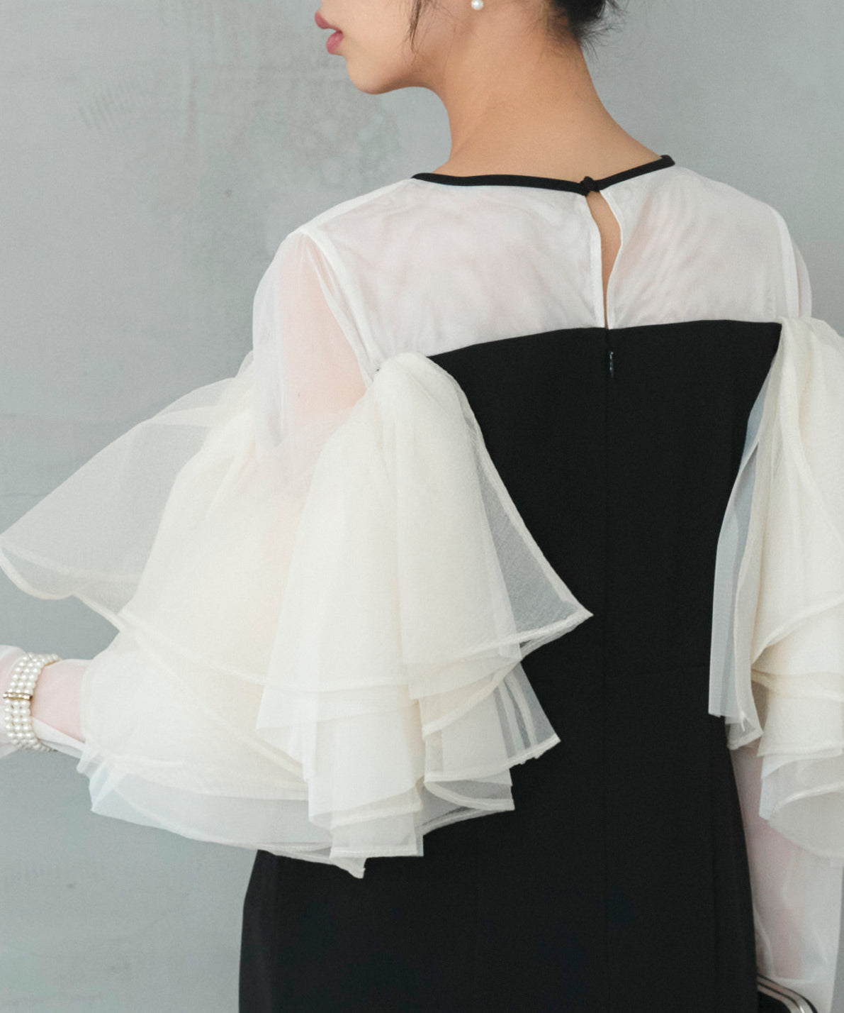 ルイルエブティック RUIRUE BOUTIQUE オケージョンドレス 結婚式 ストレッチ ｜ ボリューム フリルスリーブ タイトワンピース ドレス ｜ 二次会 披露宴 美脚 ワンピース オケージョン お呼ばれ パーティードレス （ブラック×ベージュ） ブラック×ベージュ