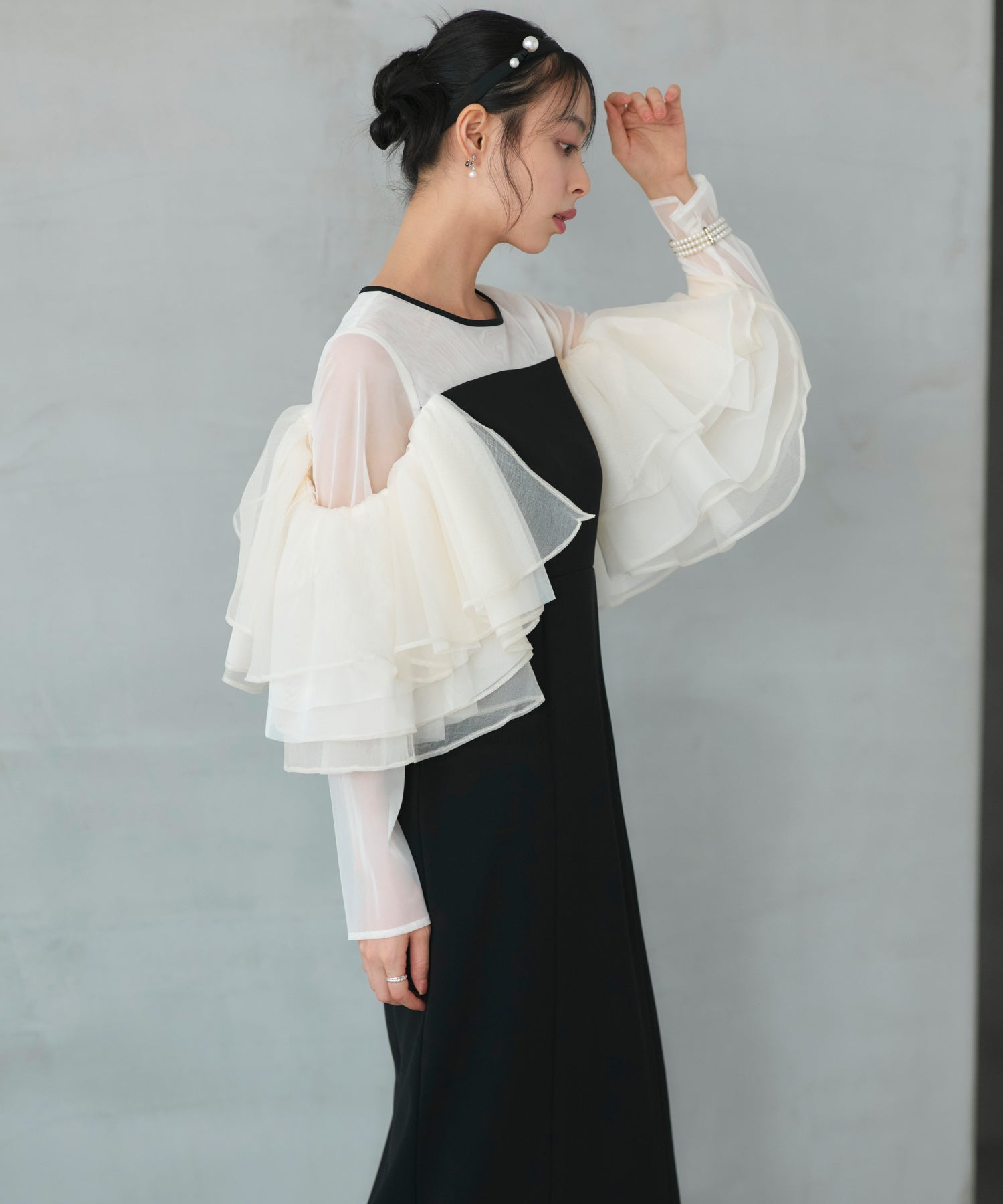 ルイルエブティック RUIRUE BOUTIQUE オケージョンドレス 結婚式 ストレッチ ｜ ボリューム フリルスリーブ タイトワンピース ドレス ｜ 二次会 披露宴 美脚 ワンピース オケージョン お呼ばれ パーティードレス （ブラック×ベージュ） ブラック×ベージュ