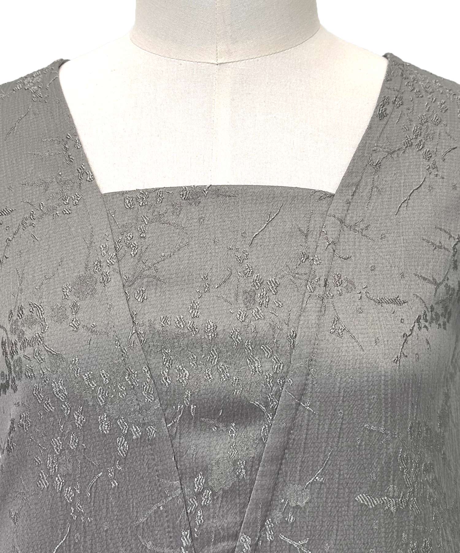 ルイルエブティック RUIRUE BOUTIQUE オケージョンドレス 結婚式 前後2WAY 洗える ｜ ジャカード タック フレアトップス ＆ テーパードパンツ ドレス ( チュールつけ袖 付き ) ｜ パンツドレス 美脚効果 （スモークグリーン） スモークグリーン