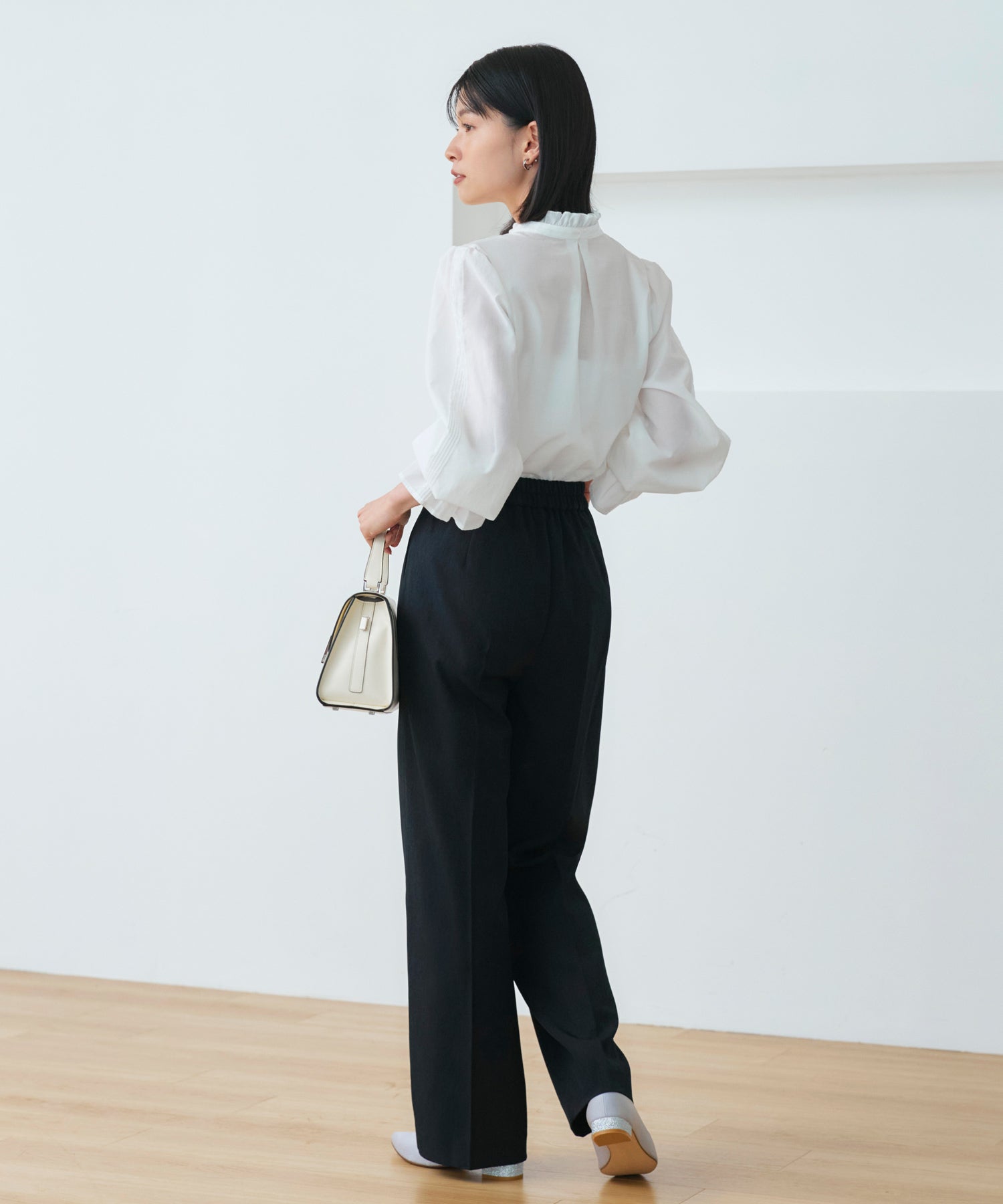 ルイルエブティック RUIRUE BOUTIQUE 洗える ストレッチ ｜ マイルド シアー ピンタック ブラウス ｜ レディース トップス 体型カバー 長袖 透け感 オフィスカジュアル きれいめ 大人かわいい シャツ （ホワイト） ホワイト