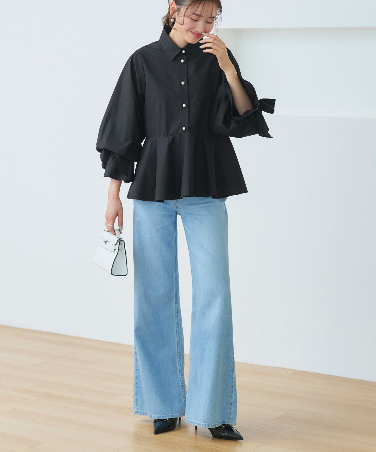 ルイルエブティック RUIRUE BOUTIQUE 2WAY 洗える ｜ リボン アクセント ペプラム シャツ ブラウス ｜ レディース トップス 体型カバー 長袖 きれいめ 大人かわいい オフィスカジュアル （ブラック） ブラック