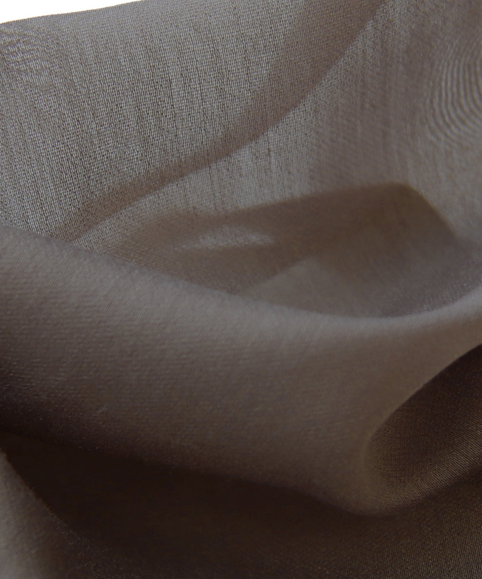 ルイルエブティック RUIRUE BOUTIQUE 洗える ｜ シアー ボリューム レース ブラウス ｜ レディース トップス 体型カバー 長袖 透け感 オフィスカジュアル きれいめ 大人かわいい シャツ （チャコール） チャコール