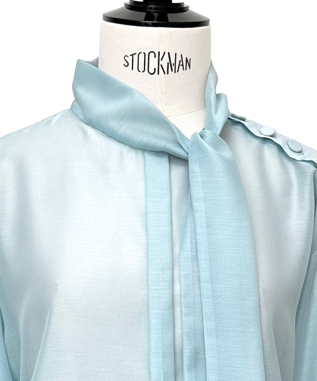 ルイルエブティック RUIRUE BOUTIQUE 洗える ｜ アシンメトリー ボウタイ シアー ブラウス ｜ レディース トップス 体型カバー 長袖 透け感 オフィスカジュアル きれいめ 大人かわいい ボウタイブラウス （ホワイト） ホワイト