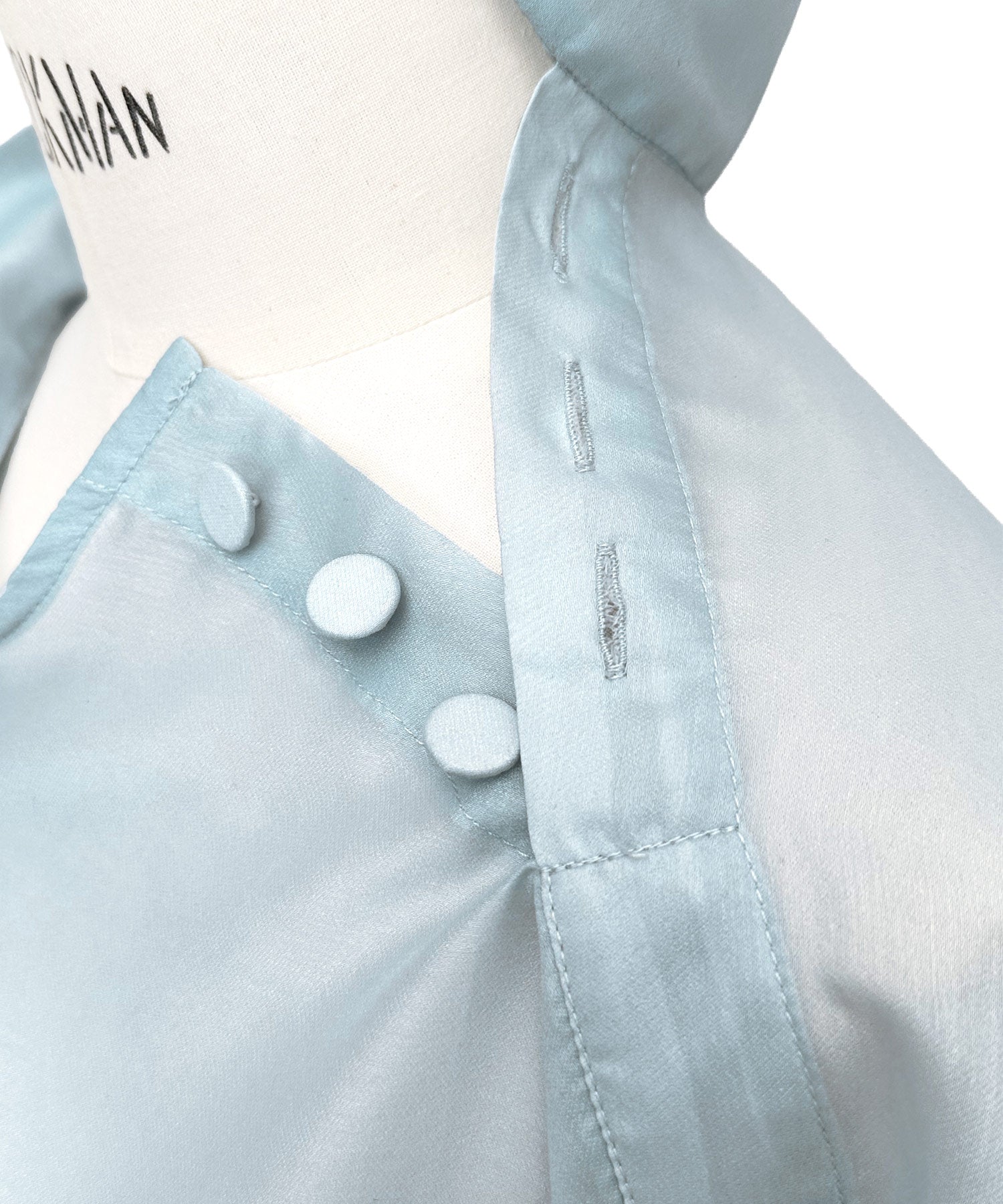 ルイルエブティック RUIRUE BOUTIQUE 洗える ｜ アシンメトリー ボウタイ シアー ブラウス ｜ レディース トップス 体型カバー 長袖 透け感 オフィスカジュアル きれいめ 大人かわいい ボウタイブラウス （ホワイト） ホワイト