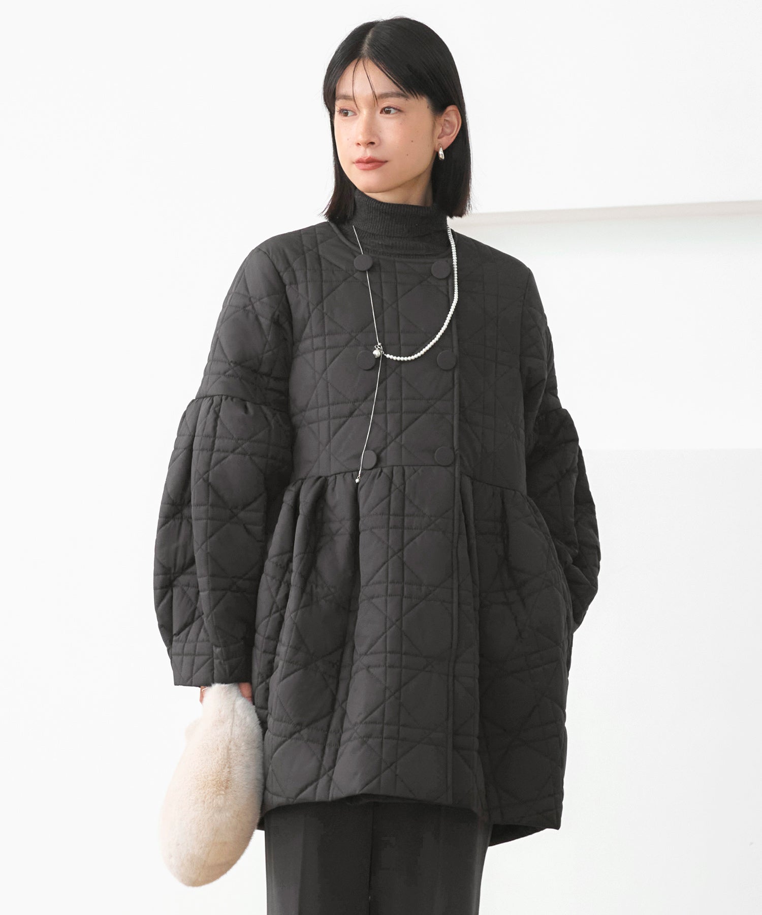 ルイルエブティック RUIRUE BOUTIQUE ミックスステッチ・ボリュームペプラム中綿コート （チャコールグレー） チャコールグレー