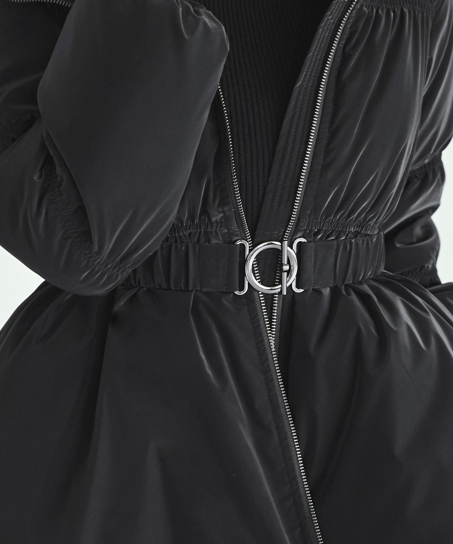 ルイルエブティック RUIRUE BOUTIQUE グロスタフタ×ダウン ｜ 洗える ｜ フーディー ダウンコート ( 共生地 ゴムベルト 付き ) ｜ アウター / コート / ショートダウン （ブラック） ブラック