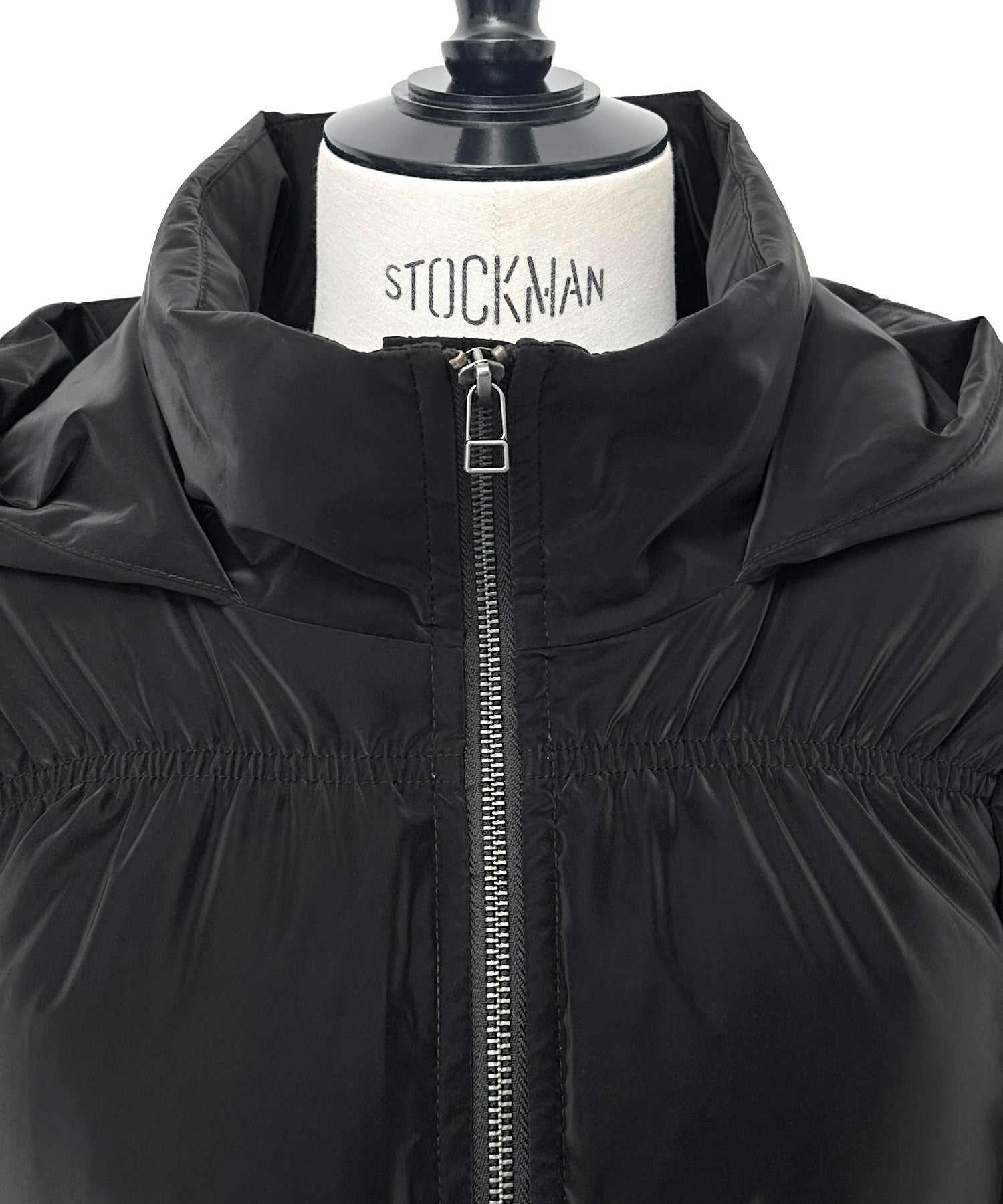 ルイルエブティック RUIRUE BOUTIQUE グロスタフタ×ダウン ｜ 洗える ｜ フーディー ダウンコート ( 共生地 ゴムベルト 付き ) ｜ アウター / コート / ショートダウン （ブラック） ブラック