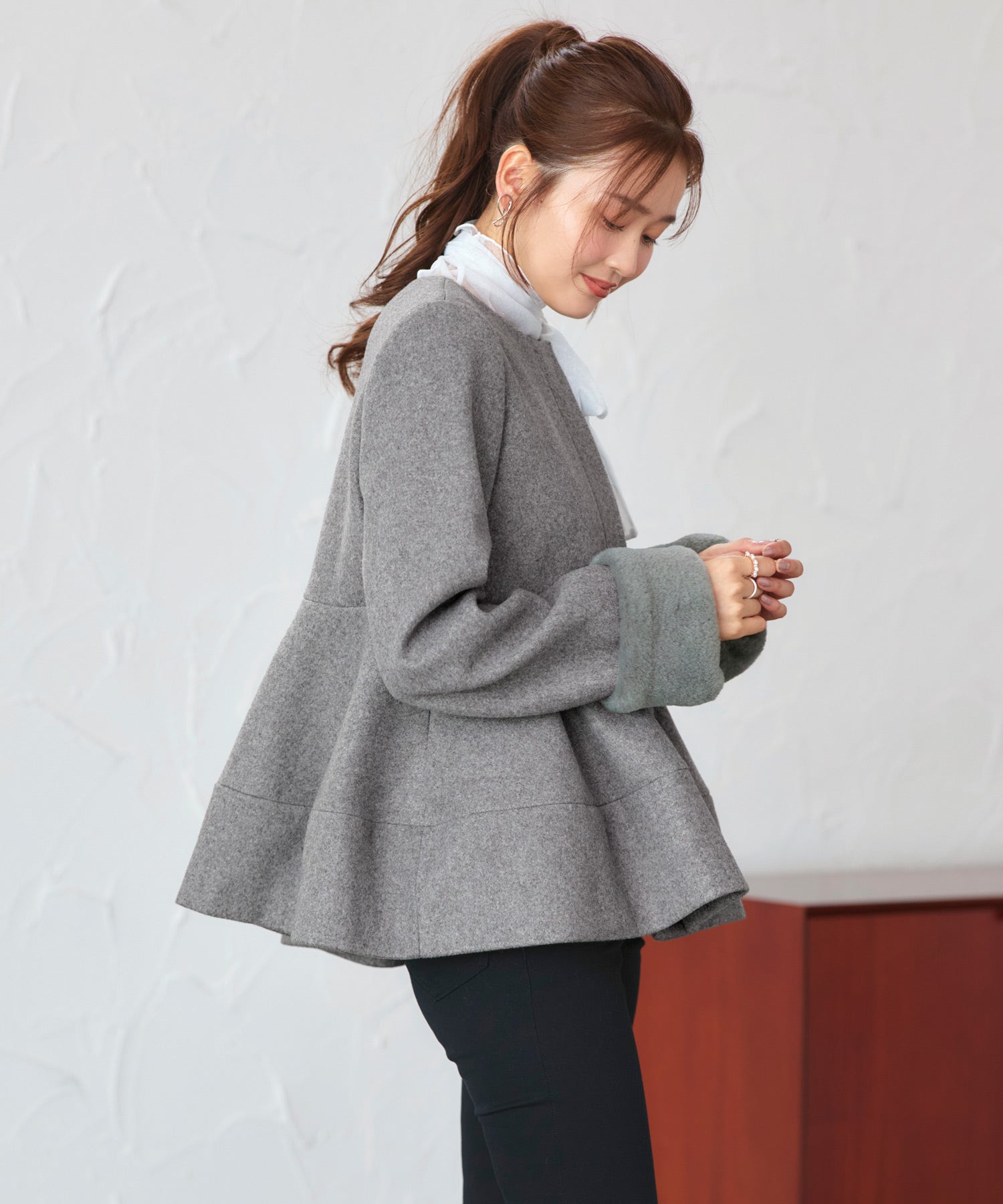 ルイルエブティック RUIRUE BOUTIQUE ニニットメルトン コクーン ペプラム ショートコート ｜ アウター / ウールコート / コート / ショート丈コート / ニットメルトンコート （グレー） グレー