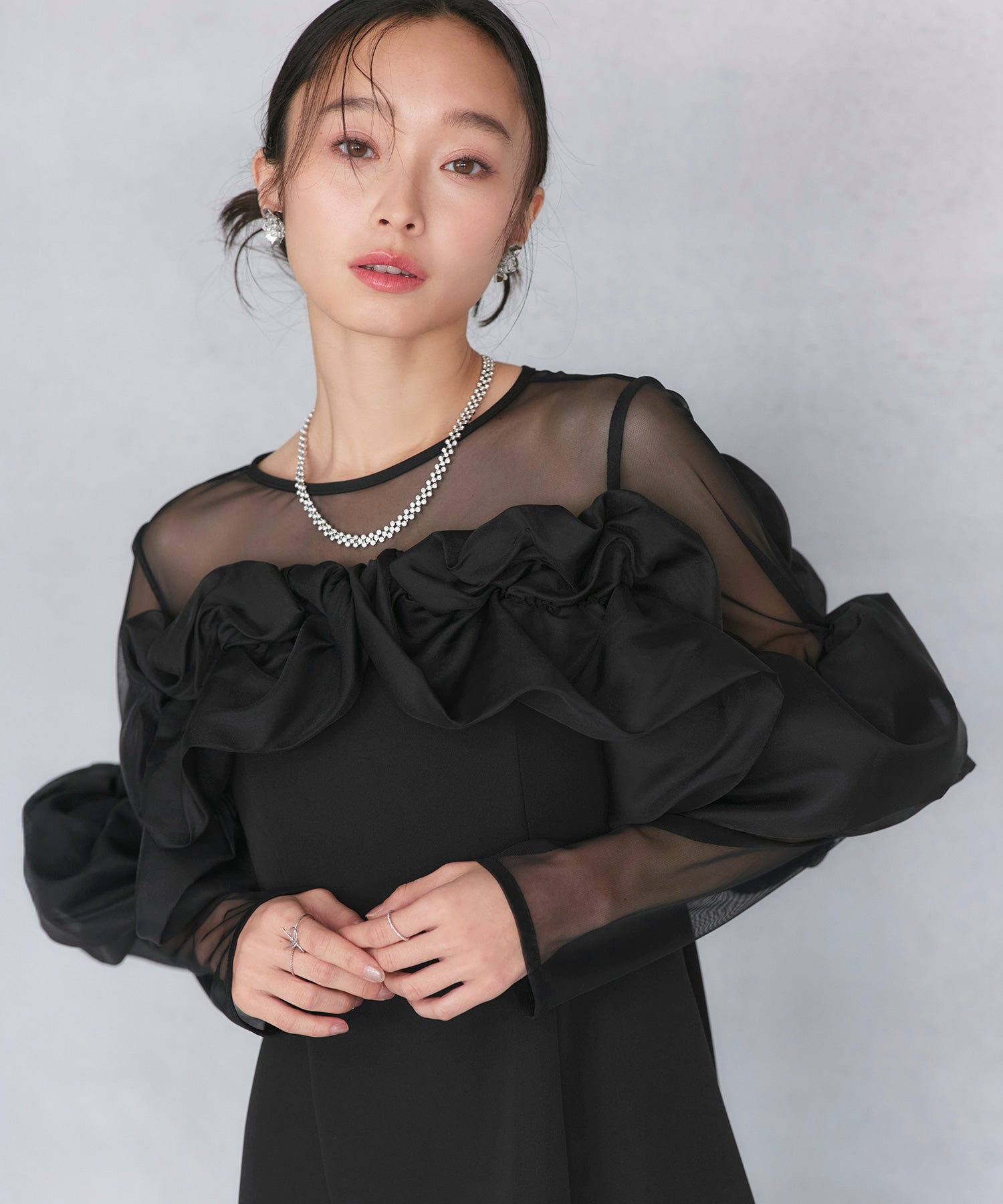 ルイルエブティック RUIRUE BOUTIQUE オケージョン 結婚式ドレス ｜ ボリュームラッフル フレアワンピース ドレス（ブラック） ｜ パーティードレス・オケージョンドレス・お呼ばれドレス・セレモニードレス・ワンピース ブラック