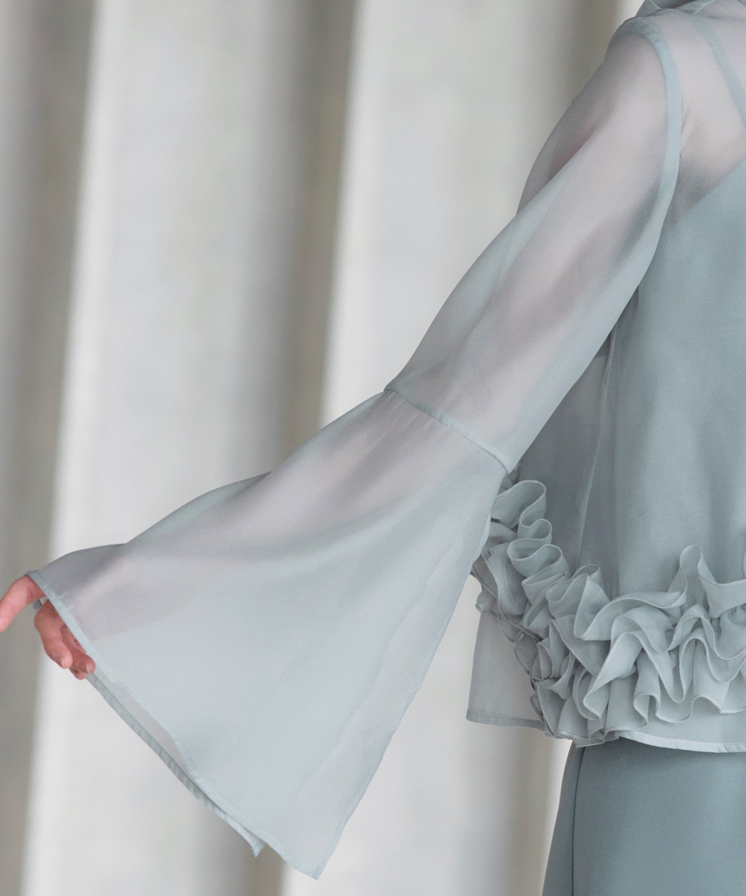 ルイルエブティック RUIRUE BOUTIQUE シアーオーガンジートップス＆ストレッチキャミドレス （ネイビー） ネイビー