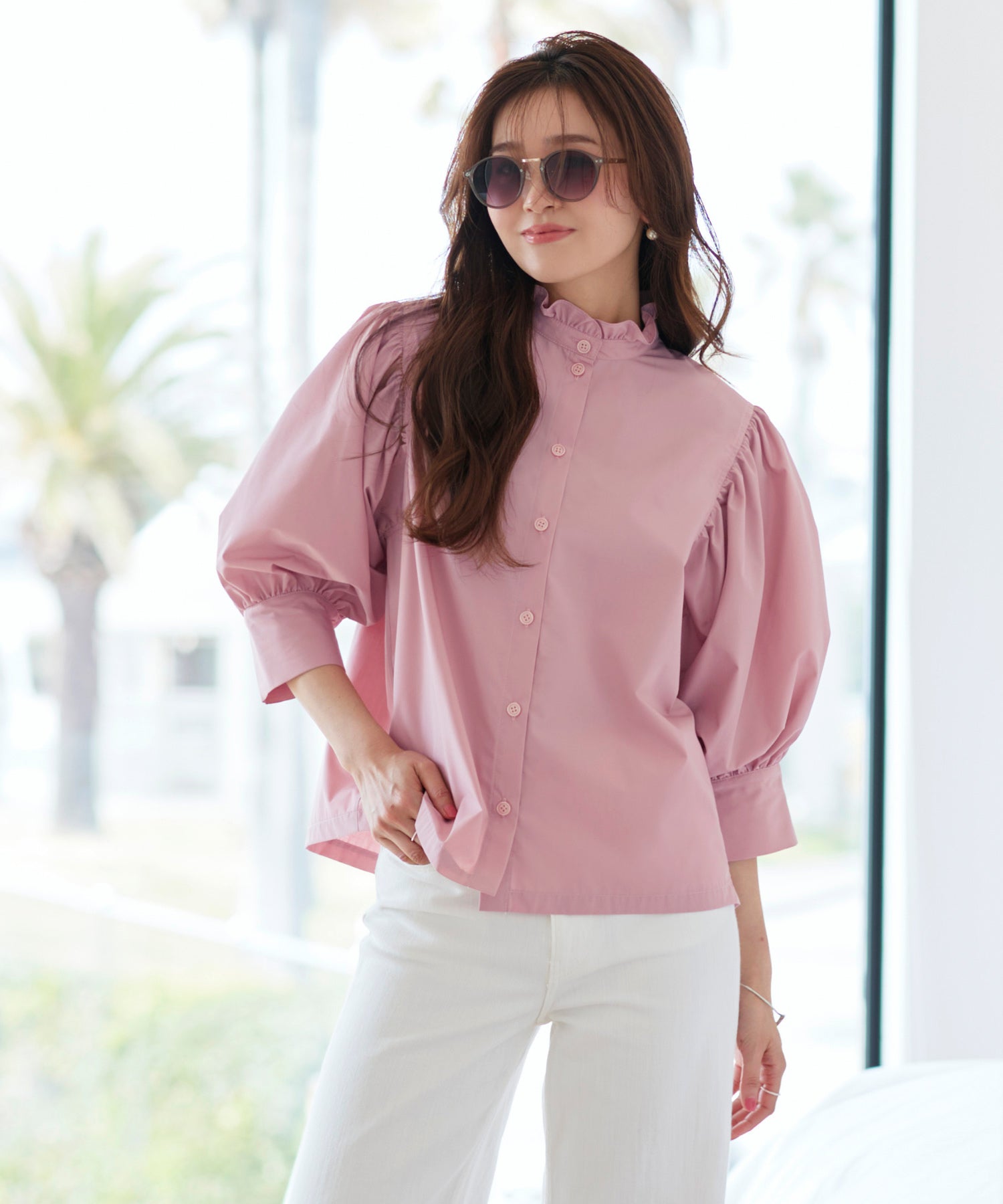 ルイルエブティック RUIRUE BOUTIQUE 洗える ｜ フリル スタンドカラー ・ オーバーブラウス ｜ トップス・ブラウス・シャツ・半袖ブラウス・きれいめブラウス・オフィスカジュアルブラウス・フリルブラウス （ピンク） ピンク
