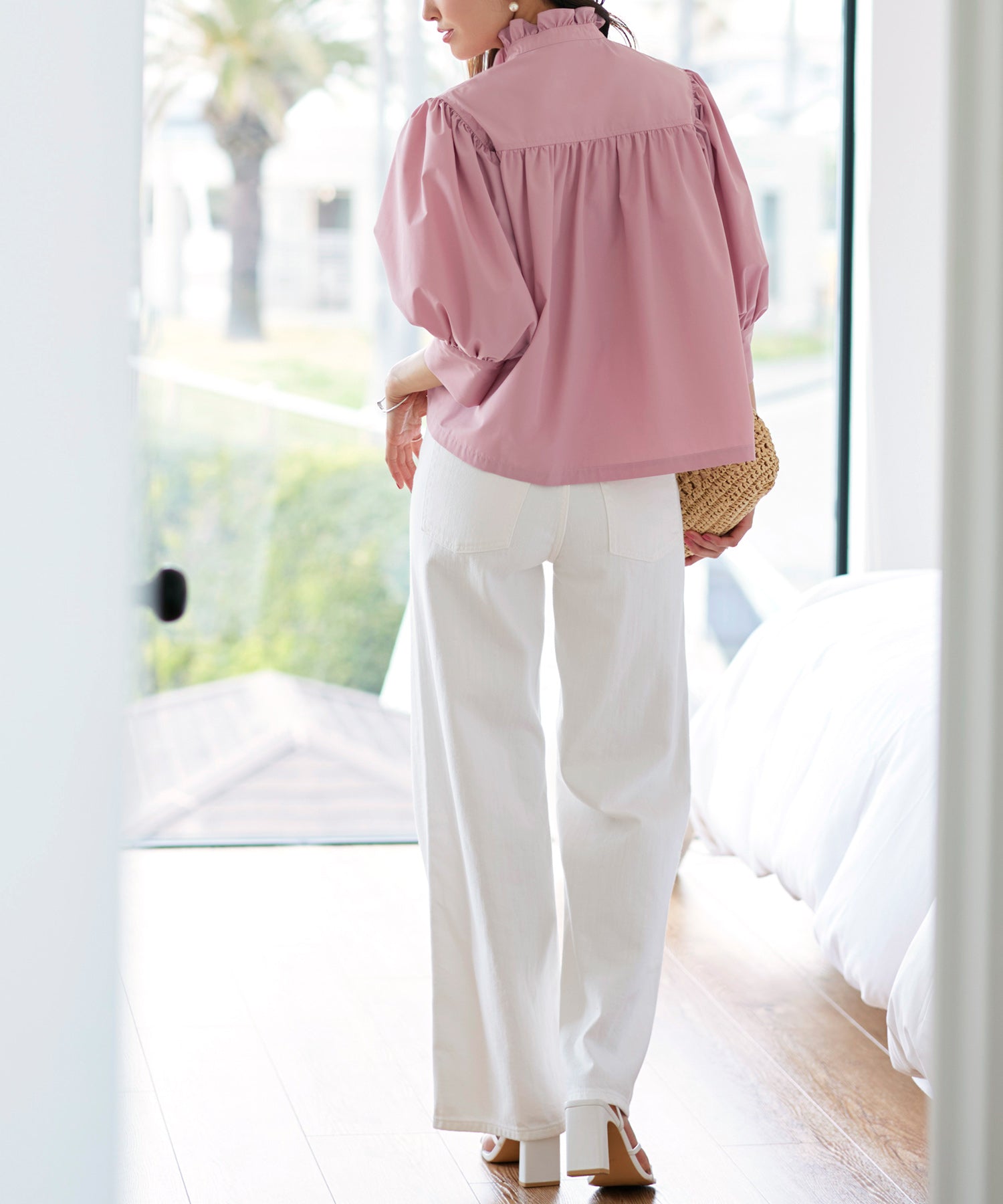 ルイルエブティック RUIRUE BOUTIQUE 洗える ｜ フリル スタンドカラー ・ オーバーブラウス ｜ トップス・ブラウス・シャツ・半袖ブラウス・きれいめブラウス・オフィスカジュアルブラウス・フリルブラウス （ピンク） ピンク