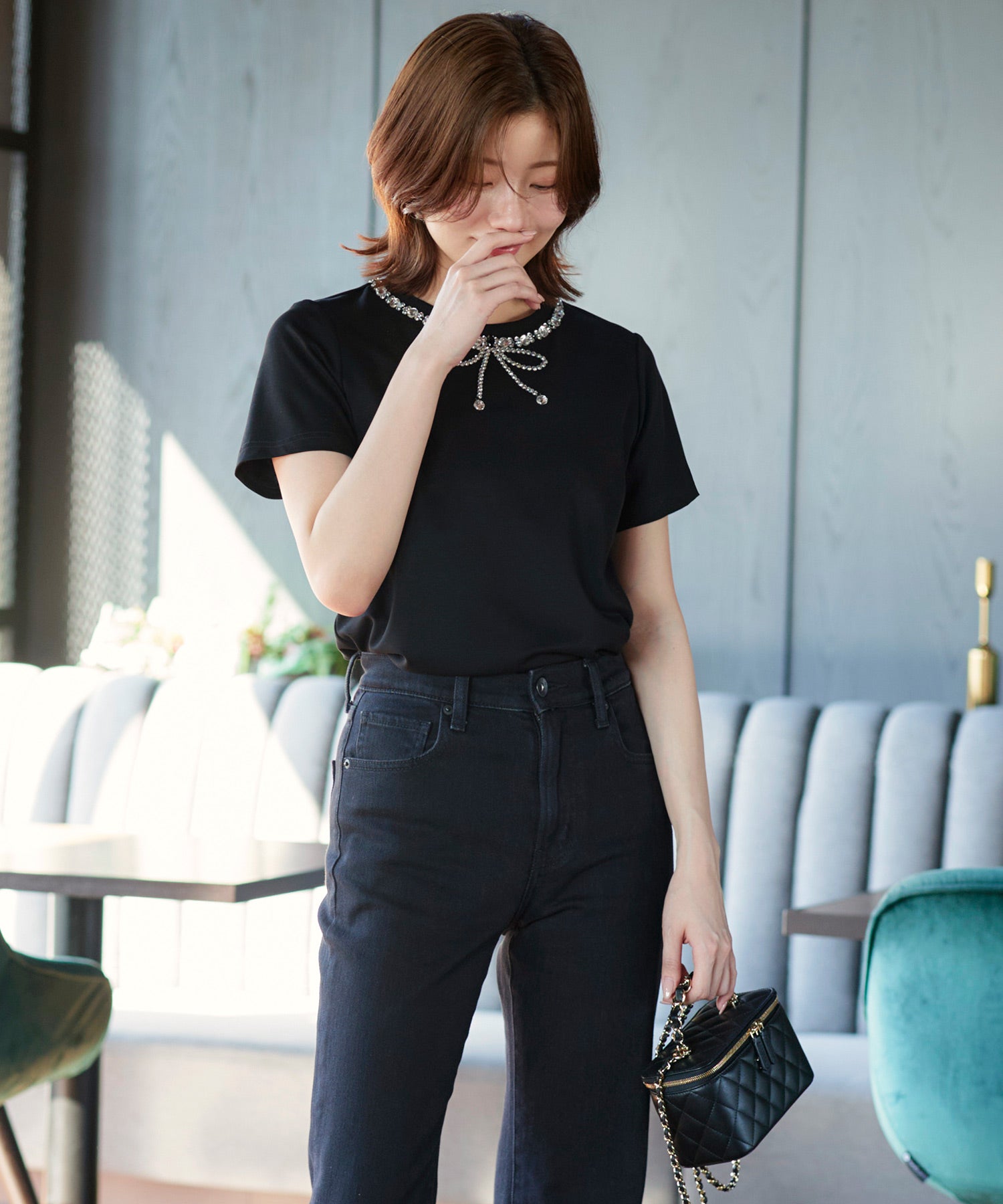 ルイルエブティック RUIRUE BOUTIQUE 洗える ストレッチ ｜ ドレスTシャツ ( ビジュー リボン ) ｜ トップス・Tシャツ・カットソー・半袖Tシャツ・きれいめTシャツ・白Tシャツ） （ブラック） ブラック