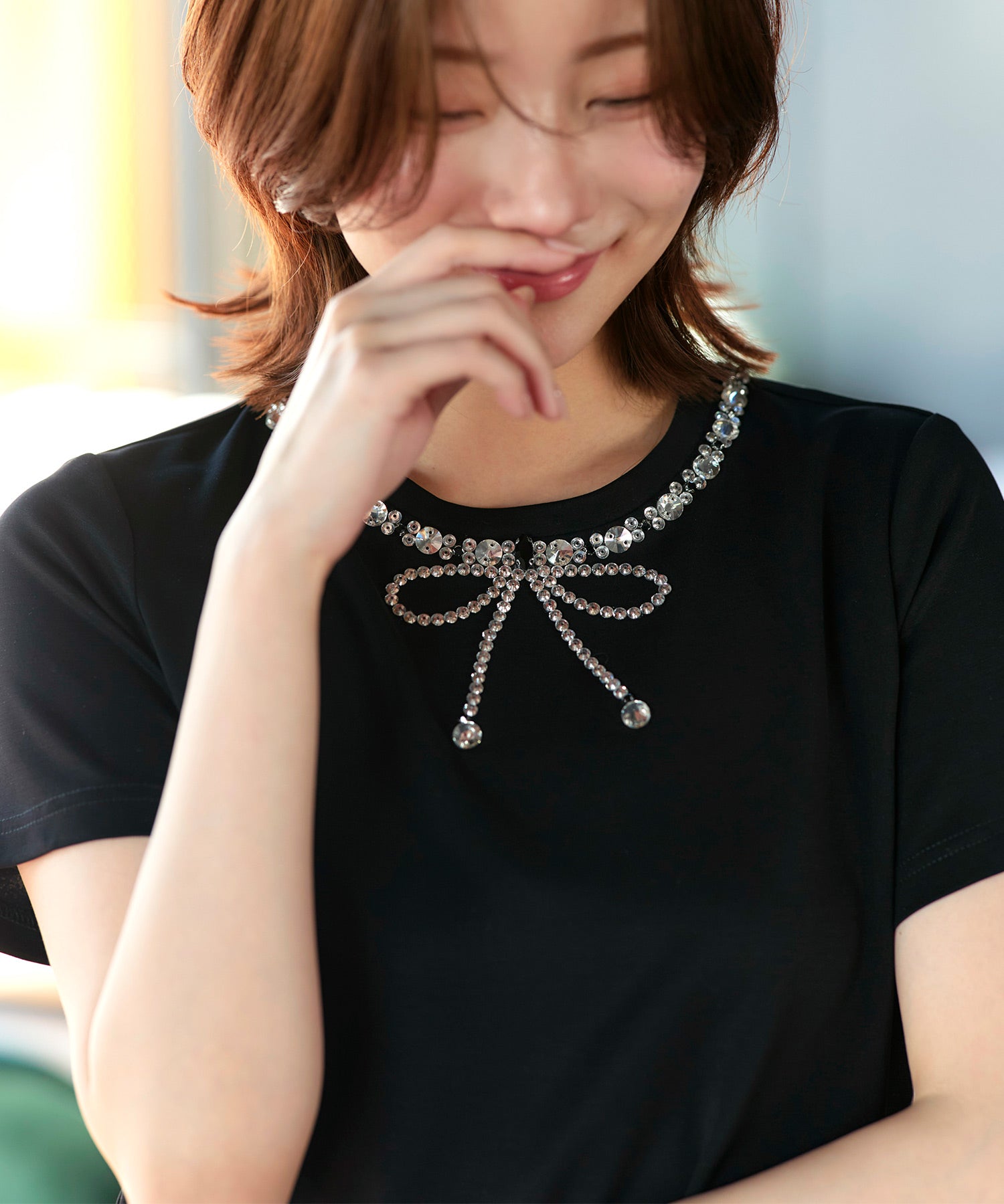 ルイルエブティック RUIRUE BOUTIQUE 洗える ストレッチ ｜ ドレスTシャツ ( ビジュー リボン ) ｜ トップス・Tシャツ・カットソー・半袖Tシャツ・きれいめTシャツ・白Tシャツ） （ブラック） ブラック