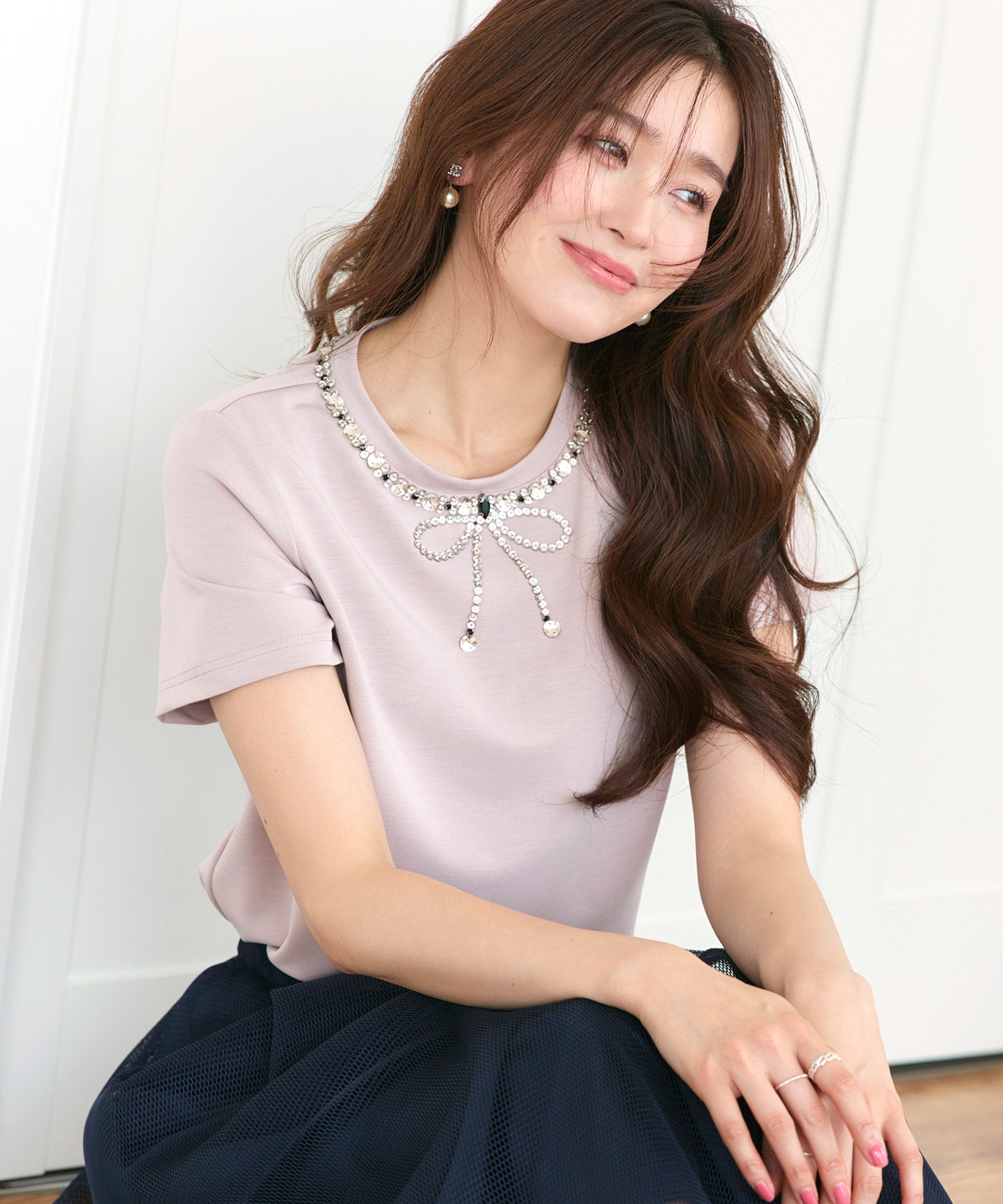 ルイルエブティック RUIRUE BOUTIQUE 洗える ストレッチ ｜ ドレスTシャツ ( ビジュー リボン ) ｜ トップス・Tシャツ・カットソー・半袖Tシャツ・きれいめTシャツ・白Tシャツ （ピンク） ピンク