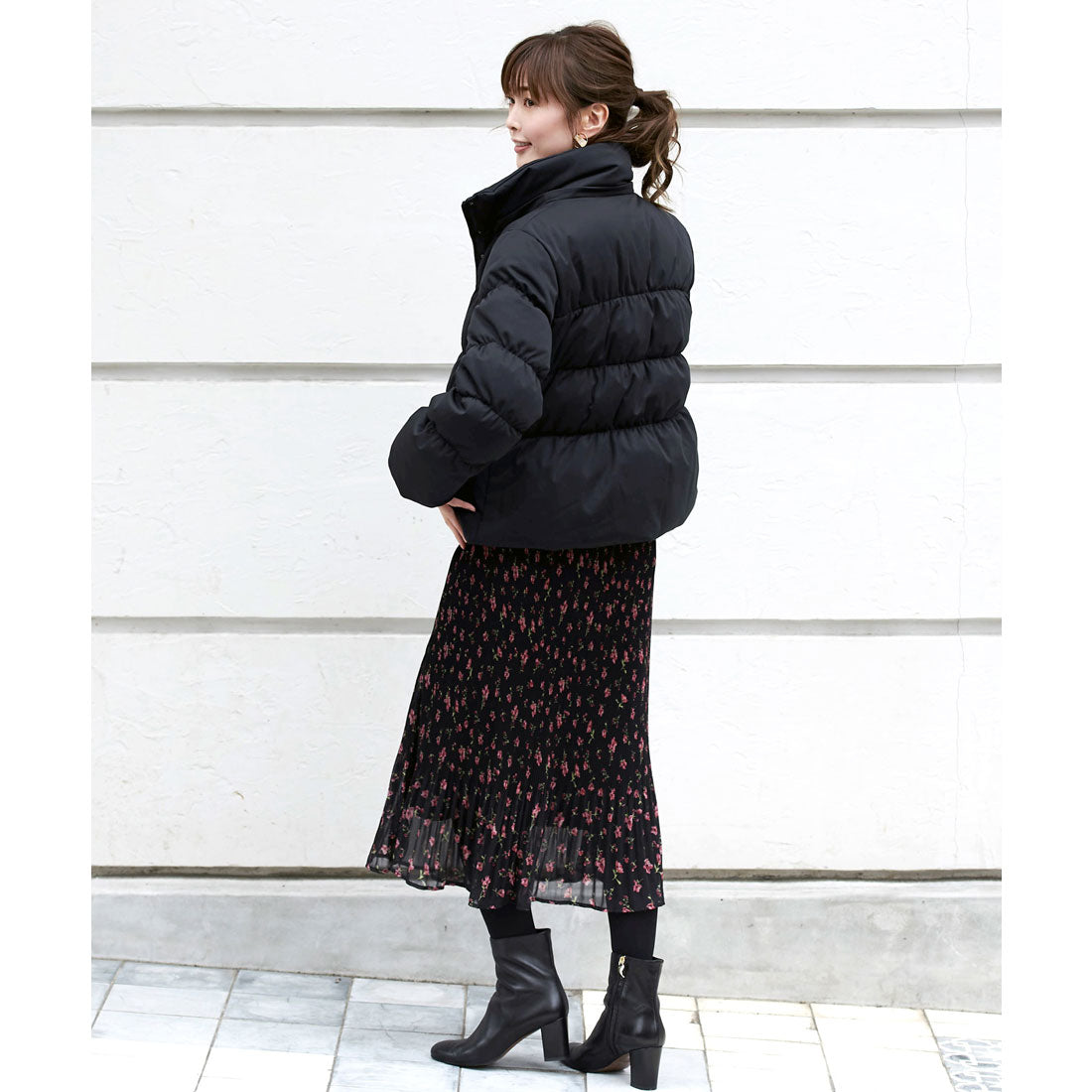 ルイルエブティック RUIRUE BOUTIQUE フォックスファーシャーリングダウンジャケット （ブラック/BL） ブラック