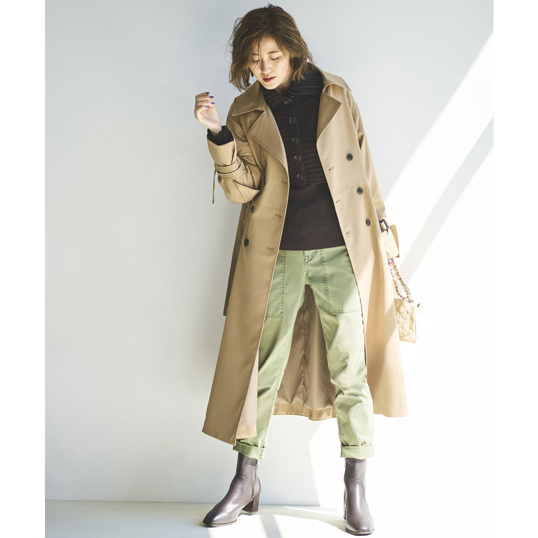 ルイルエブティック RUIRUE BOUTIQUE サイドラインロングトレンチコート ｜ レディース アウター ボリュームスリーブ 羽織 フード 体型カバー 保温 暖かい 軽量 ライトアウター （ベージュ） ベージュ