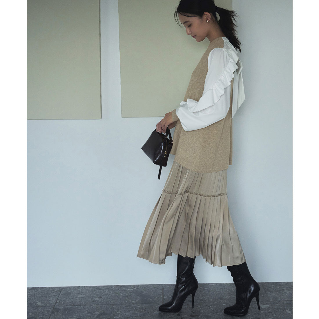 ルイルエブティック RUIRUE BOUTIQUE フリルスリーブプルオーバーニット