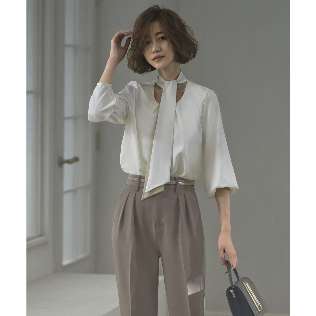 ルイルエブティック RUIRUE BOUTIQUE 【洗える】【3点セット】ノーカラーウエストタックペプラムパンツスーツ 消臭・抗菌 手洗い ウォッシャブル 卒園式 卒業式 入園式 入学式 七五三 スタイリッシュ セットアップ （ベージュ） ベージュ