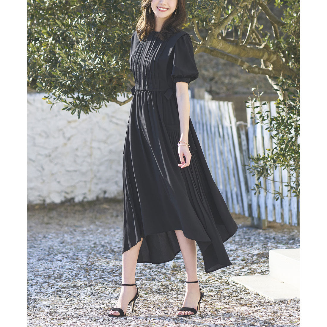 ルイルエブティック RUIRUE BOUTIQUE ジレ付きサイドプリーツワンピース,ブラック