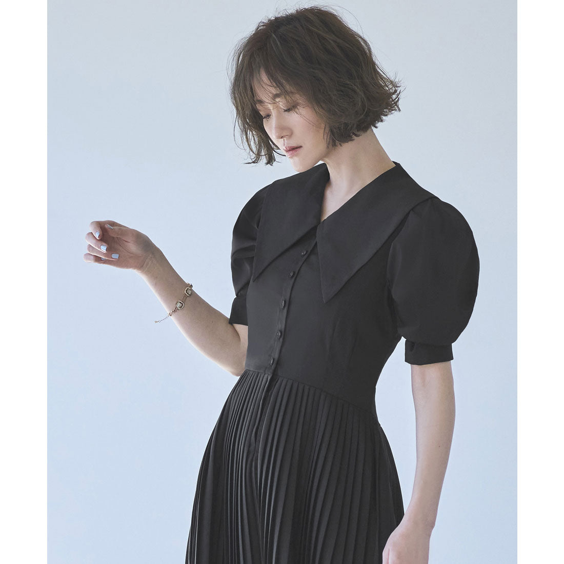 ルイルエブティック RUIRUE BOUTIQUE ビッグカラーティアードプリーツワンピース