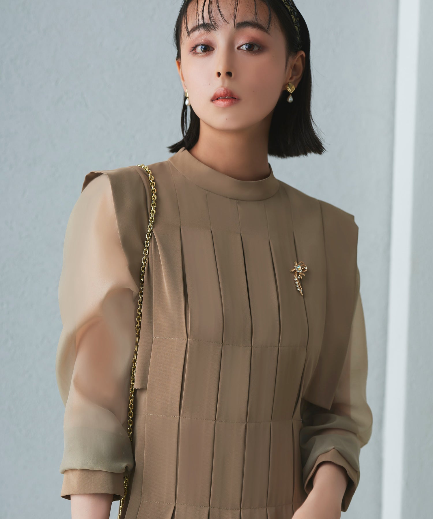 ルイルエブティック RUIRUE BOUTIQUE 【オケージョンドレス/結婚式】シアースリーブプリーツロングワンピース 披露宴 二次会 お呼ばれ フォーマル パーティードレス ロング丈 長袖 体型カバー 20代 30代 美脚効果 （ブラウン） ブラウン