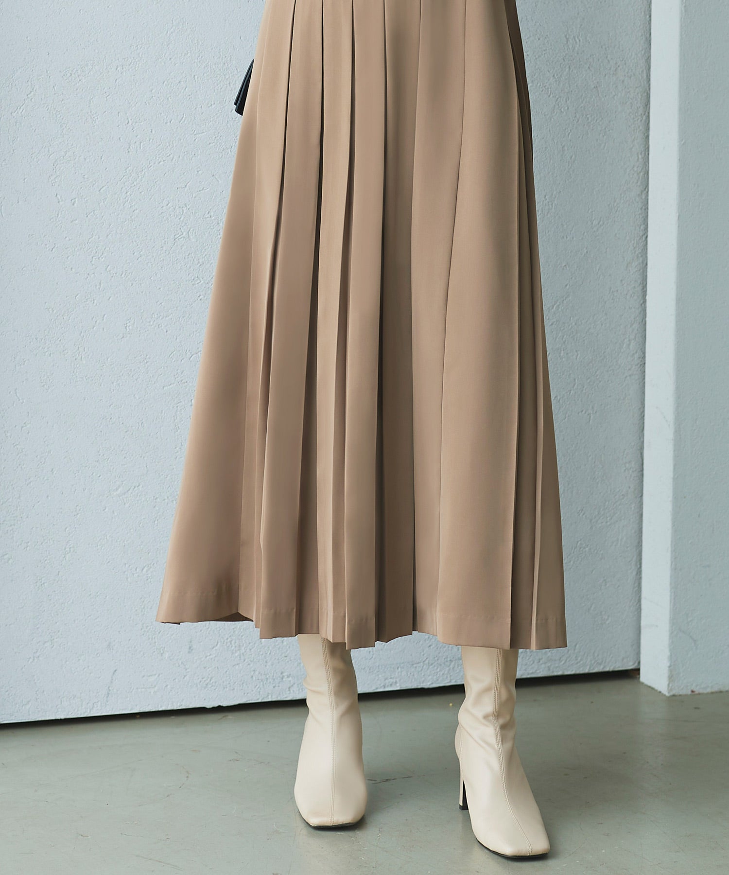 ルイルエブティック RUIRUE BOUTIQUE 【オケージョンドレス/結婚式】シアースリーブプリーツロングワンピース 披露宴 二次会 お呼ばれ フォーマル パーティードレス ロング丈 長袖 体型カバー 20代 30代 美脚効果 （ブラウン） ブラウン