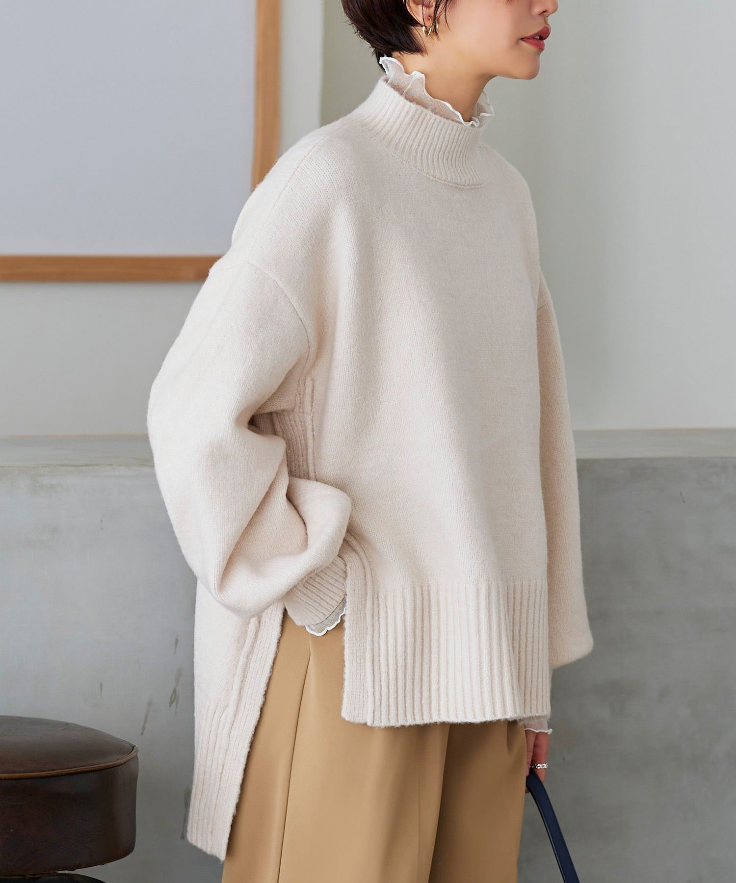 ルイルエブティック RUIRUE BOUTIQUE サイドスリットハイネックニット