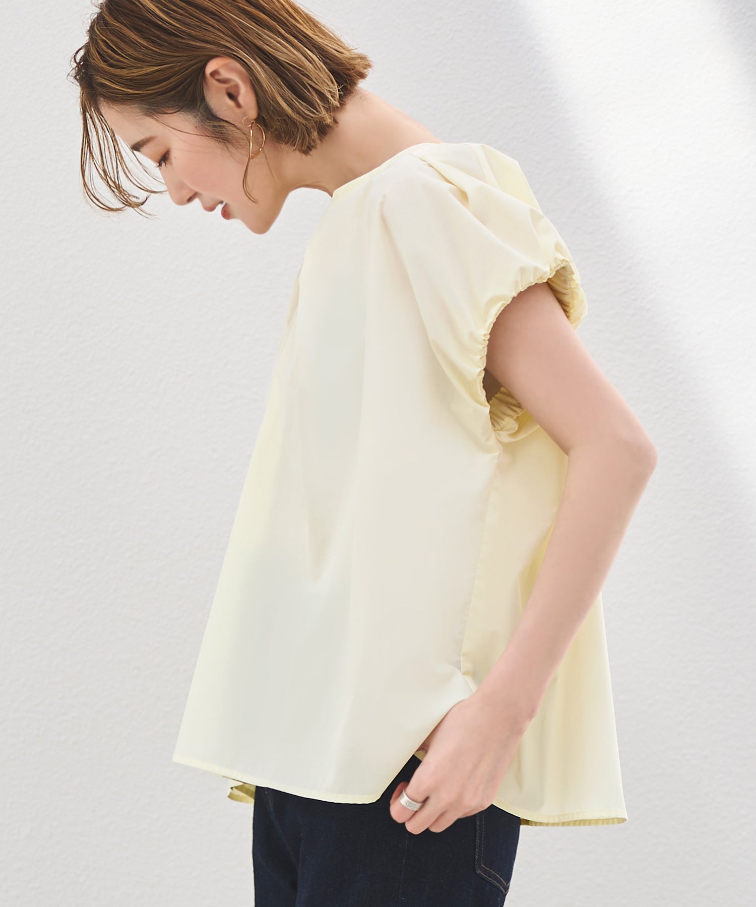 ルイルエブティック RUIRUE BOUTIQUE ショルダータック・フレンチスリーブブラウス （ペールイエロー） ペールイエロー