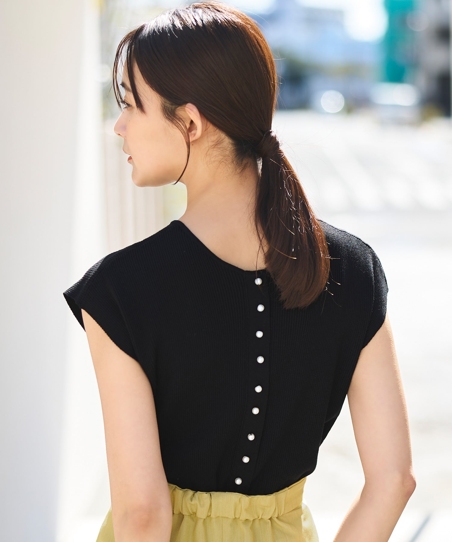 ルイルエブティック RUIRUE BOUTIQUE 洗える UVカット ｜ 選べるデザイン バック釦 フレンチリブサマーニット半袖（Bタイプ/パール釦） ｜ ハイネック トップス リブニット ベーシック シンプル パール （パール釦/ブラック） パール釦/ブラック