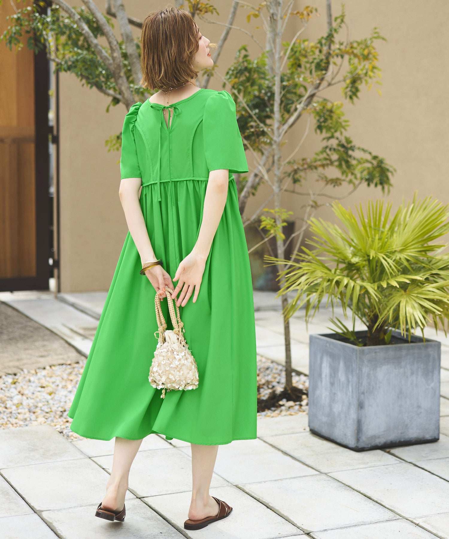 ルイルエブティック RUIRUE BOUTIQUE 洗える ボリュームスリーブ・ギャザー ロング丈 ワンピース （ビビッドグリーン） ビビッドグリーン