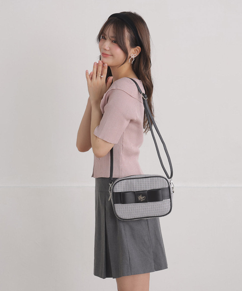 シークレットドア SecretDoor りぼん リボン ショルダーバッグ ショルダー 肩掛け 斜め掛け 斜めがけ キルト キルティング 千鳥 千鳥柄 チェック柄 ホイップ