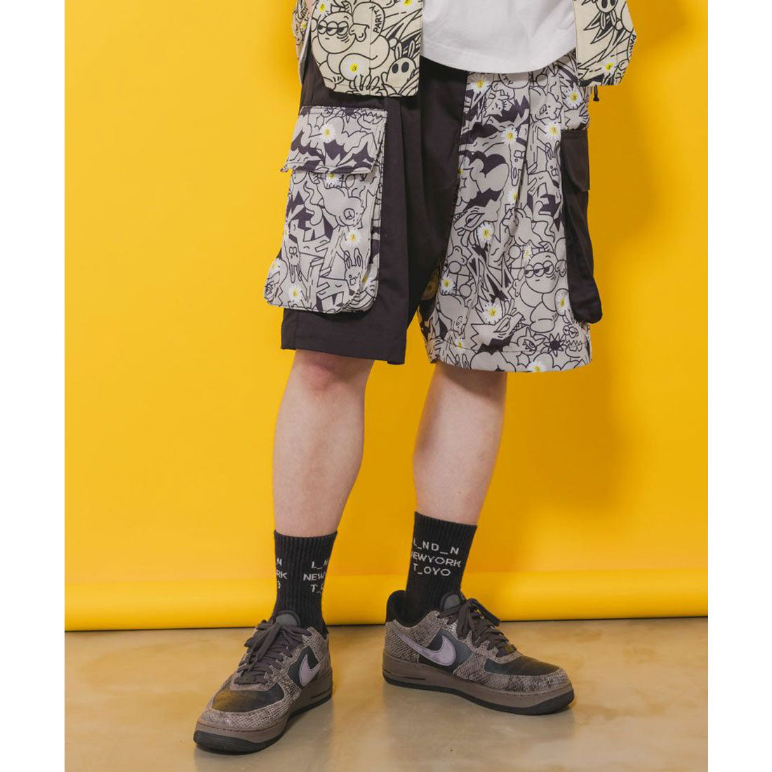 スカラー ScoLar パリティのモンスター柄 切替ハーフパンツ （ベージュ） ベージュ