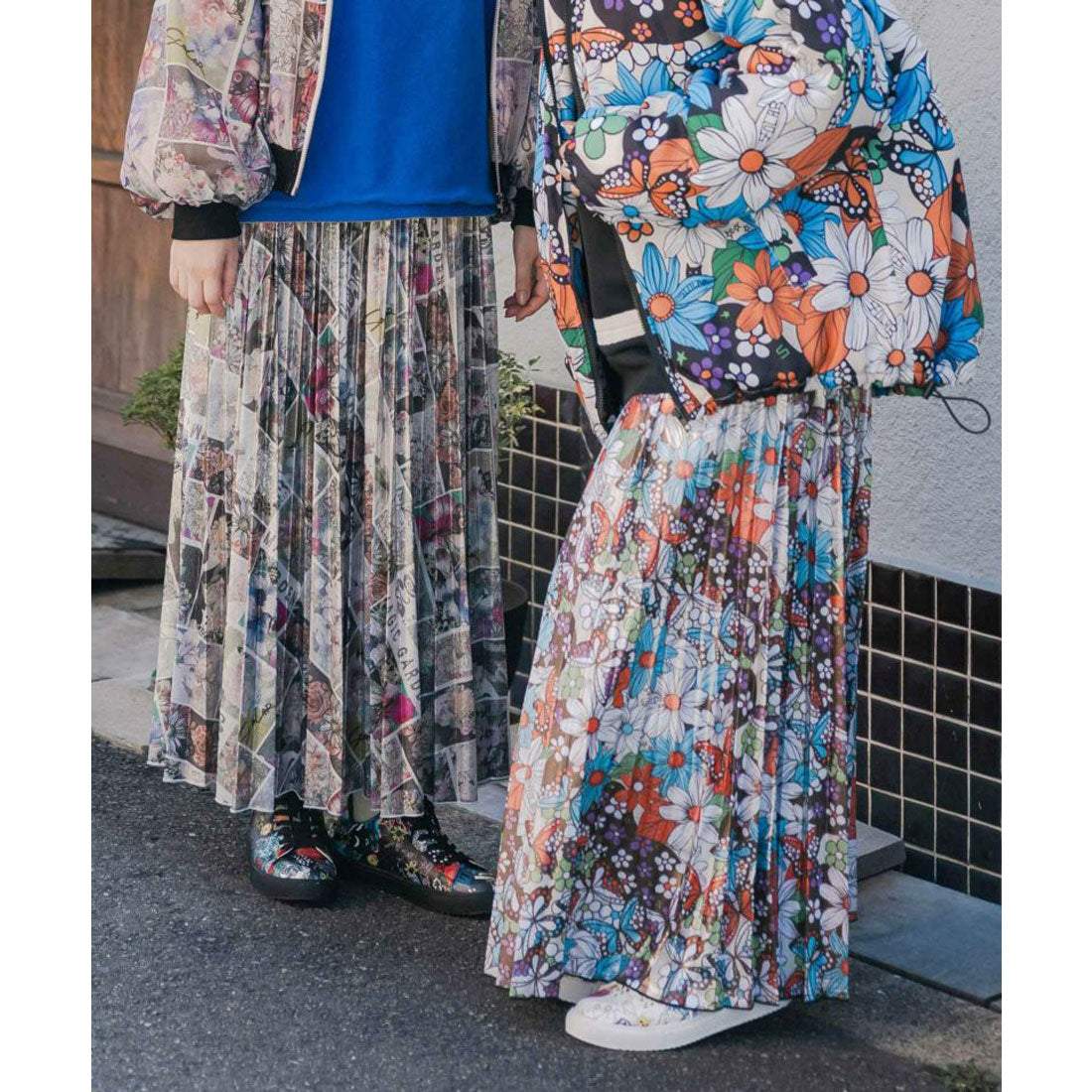 スカラー ScoLar POP柄・レトロ柄・花コラージュ柄 3柄展開ホログラムプリーツスカート