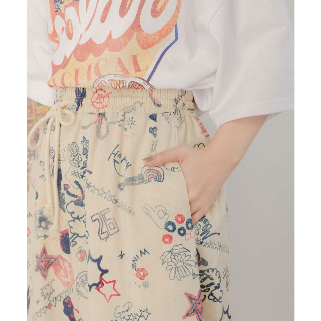 ScoLar Vintage-style Twill Skirt for Dogs and Cats
