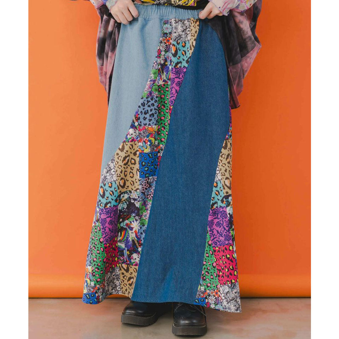 スカラー ScoLar 花・ヒョウパッチワーク風 2柄展開 デニム切替スカート （ネイビー） ネイビー